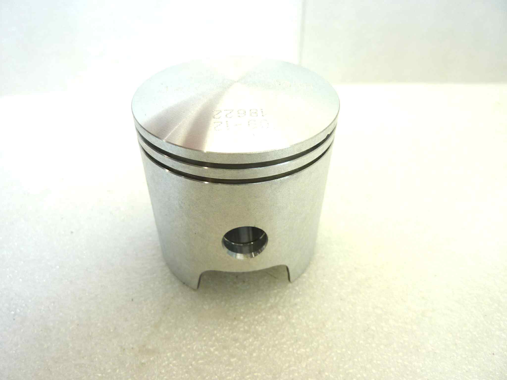 Pistone Minarelli trasf. Yamaha Vertex diametro 47,8 cod 22351080 spinotto da 10 mm NUOVO Fondo di magazzino, VEDI FOTO, LEGGI DESCRIZIONE - immagine 5