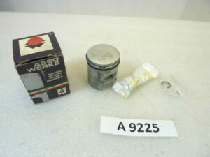 Pistone Peugeot Asso Werke diametro 40,4 cod 5296 NUOVO Fondo di magazzino, VEDI FOTO, LEGGI DESCRIZIONE