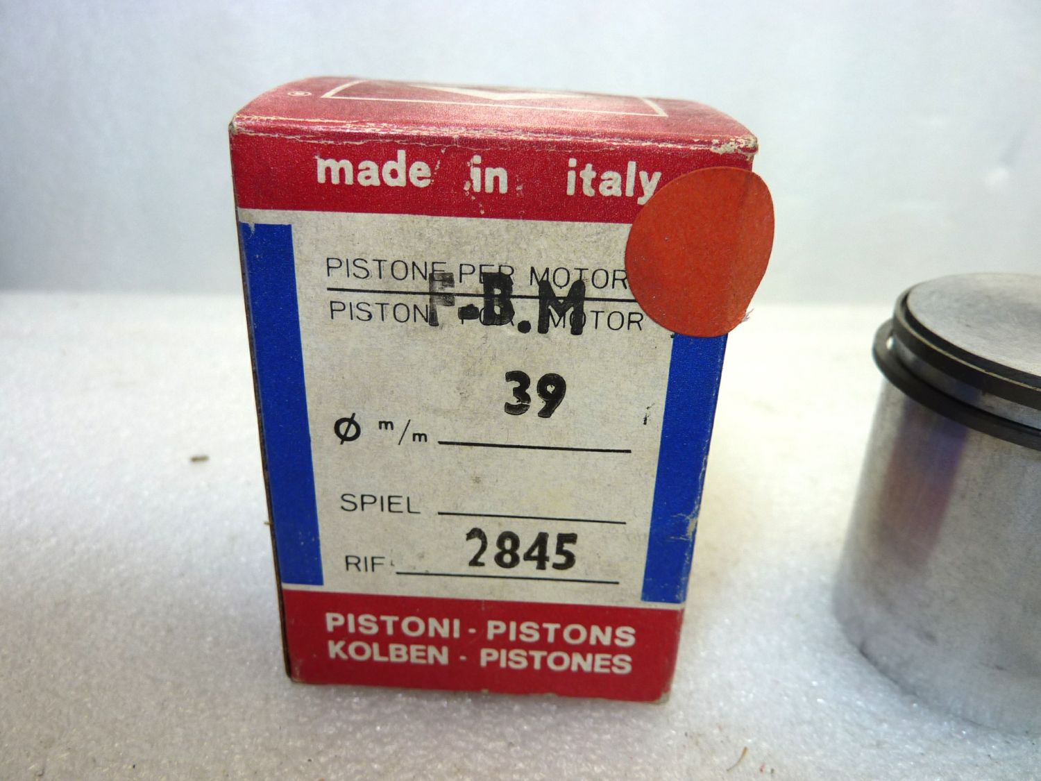 Pistone FBM Asso Werke diametro 39 cod 2845 NUOVO Fondo di magazzino, VEDI FOTO, LEGGI DESCRIZIONE - immagine 2