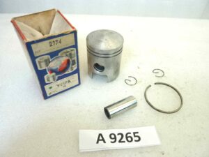Pistone Piaggio Vespa Asso diametro 48 cod 2974 manca una fascia NUOVO Fondo di magazzino, VEDI FOTO, LEGGI DESCRIZIONE