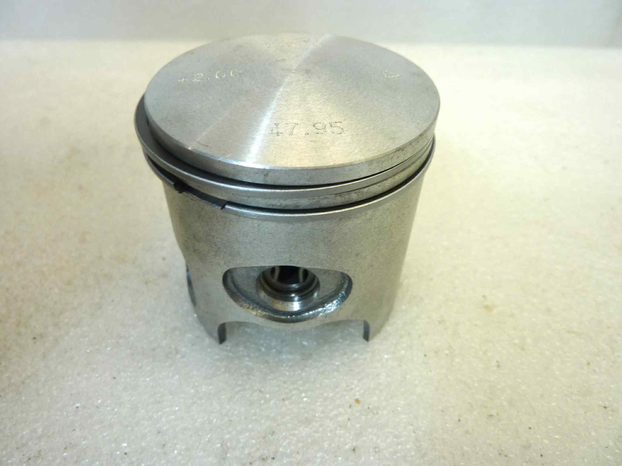 Pistone Minarelli trasf. Yamaha Vertex diametro 48 cod 22372200 manca spinotto NUOVO Fondo di magazzino, VEDI FOTO, LEGGI DESCRIZIONE - immagine 3