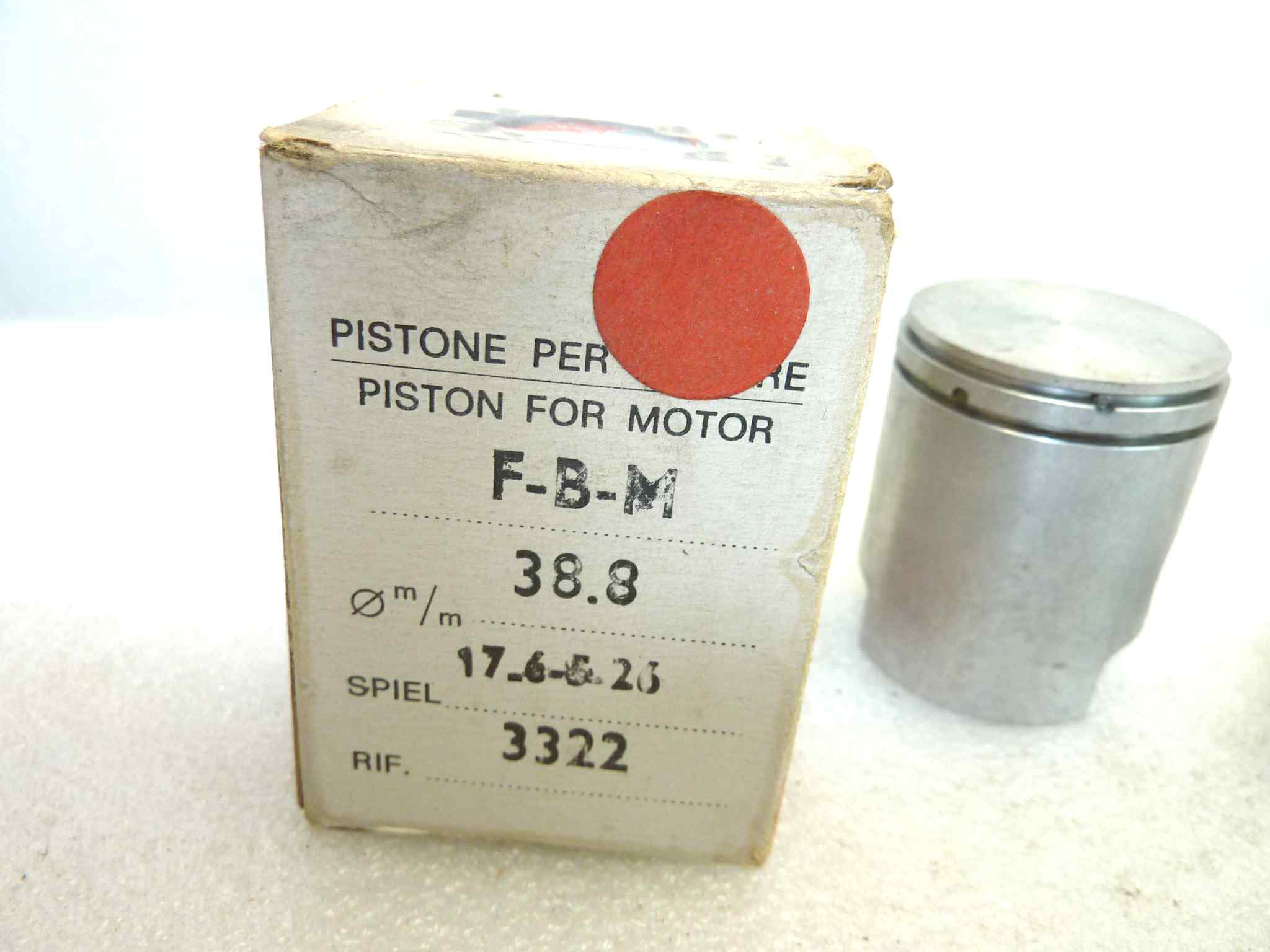 Pistone FBM Asso diametro 38,8 cod 3322 no seeger manca una fascia NUOVO Fondo di magazzino, VEDI FOTO, LEGGI DESCRIZIONE - immagine 2