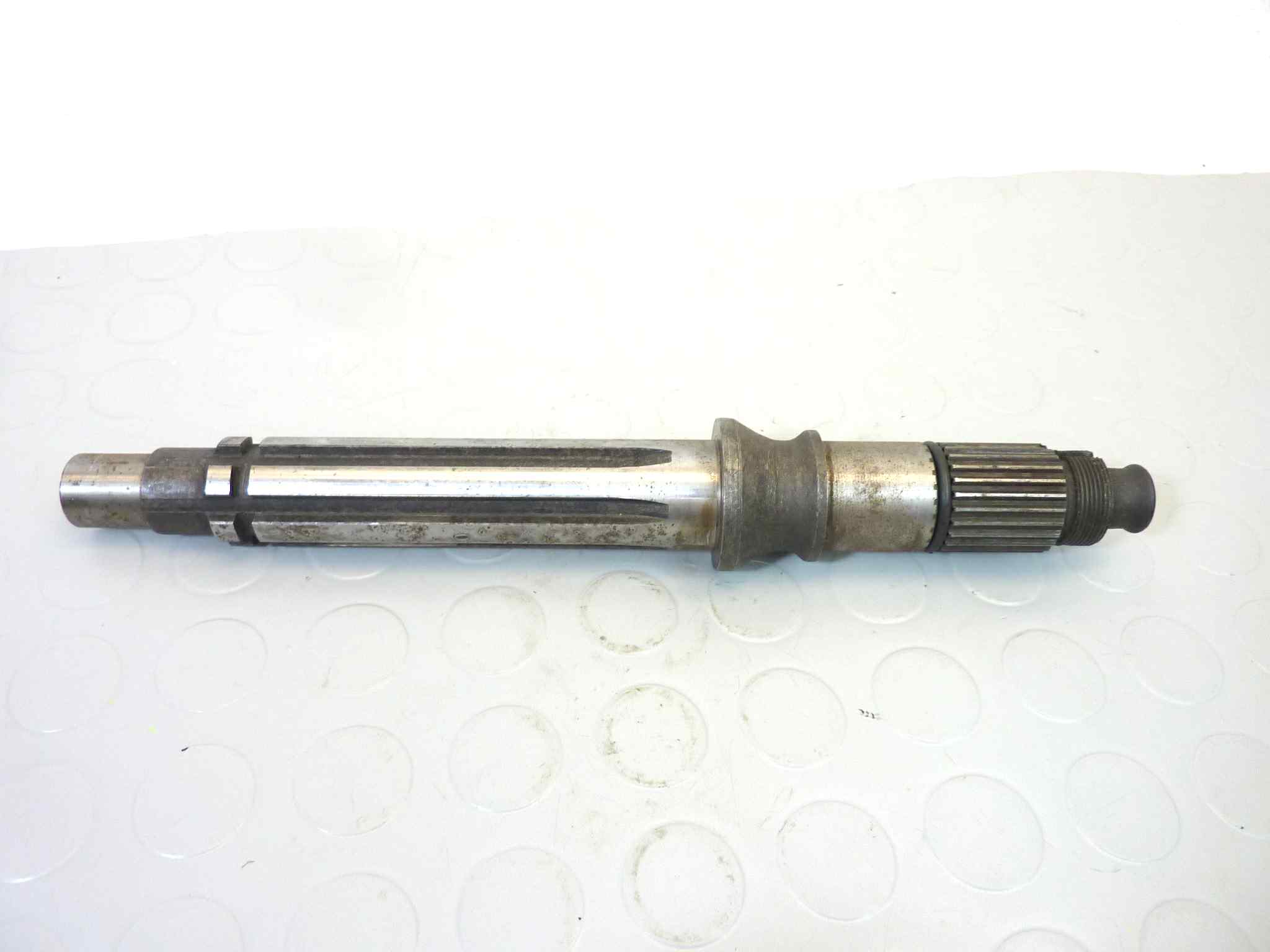 Albero frizione Guzzi 850 T3 T4 T5 California 1000 1100 Le Mans 850 1000 Quota V10 Daytona 1000 cod 14210702 - immagine 2