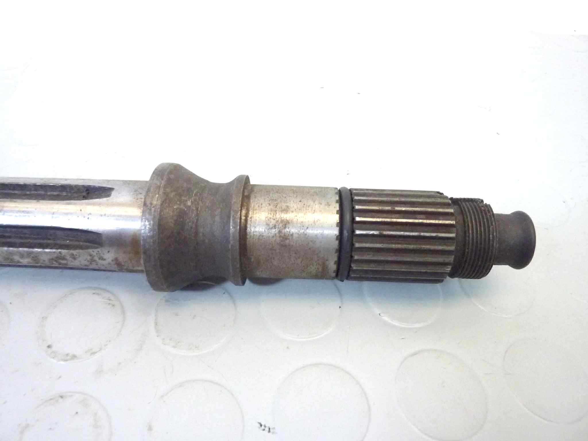 Albero frizione Guzzi 850 T3 T4 T5 California 1000 1100 Le Mans 850 1000 Quota V10 Daytona 1000 cod 14210702 - immagine 4