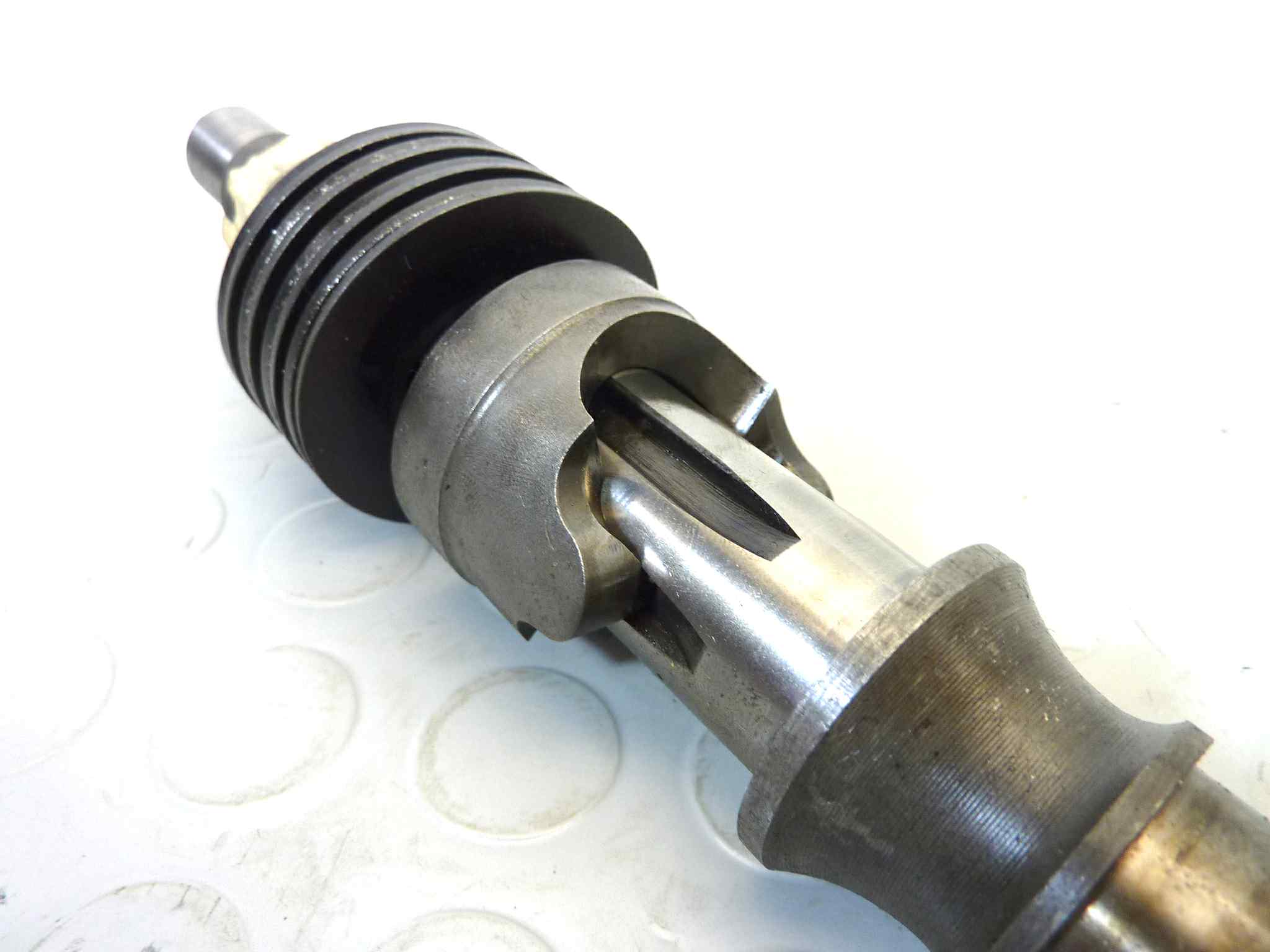 Albero frizione Guzzi 850 T3 T4 T5 California 1000 1100 Le Mans 850 1000 Quota V10 Daytona 1000 cod 14210702 - immagine 5