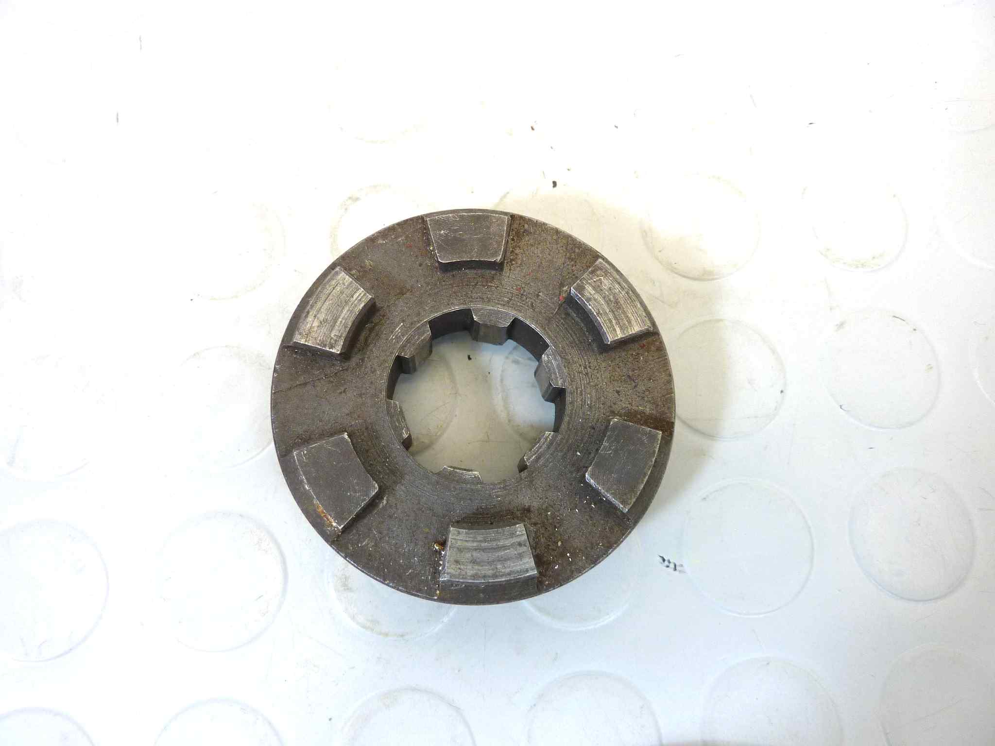 Ingranaggio scorrevole terza quarta marcia Guzzi MG Moto Guzzi 1000 Cali. 3 1.Serie (948 ccm, 1987 - 1987)
MG Moto Guzzi 1000 Cali. 3 2.Serie (948 ccm, 1988)
MG Moto Guzzi 1000 Cali. 3 2.Serie (948 ccm, 1989)
MG Moto Guzzi 1000 Cali. 3 2.Serie (948 ccm, 1990)
MG Moto Guzzi 1000 Cali. 3 C (948 ccm, 1990 - 1990)
MG Moto Guzzi 1000 Cali. 3 Caren. Inj. (948 ccm, 1990)
MG Moto Guzzi 1000 Cali. 3 Caren. Inj. (948 ccm, 1991)
MG Moto Guzzi 1000 Cali. 3 Caren. Inj. (948 ccm, 1992)
MG Moto Guzzi 1000 Cali. 3 I.E. (948 ccm, 1990)
MG Moto Guzzi 1000 Cali. 3 I.E. (948 ccm, 1991)
MG Moto Guzzi 1000 Cali. 3 I.E. (948 ccm, 1992)
MG Moto Guzzi 1000 Daytona (992 ccm, 1992)
MG Moto Guzzi 1000 Daytona (992 ccm, 1993)
MG Moto Guzzi 1000 Daytona (992 ccm, 1994)
MG Moto Guzzi 1000 Daytona (992 ccm, 1995)
MG Moto Guzzi 1000 Daytona (992 ccm, 1996)
MG Moto Guzzi 1000 Daytona RS (1000 ccm, 1997)
MG Moto Guzzi 1000 Daytona RS (1000 ccm, 1998)
MG Moto Guzzi 1000 Daytona RS (1000 ccm, 1999)
MG Moto Guzzi 1000 Daytona RS (1000 ccm, 2000)
MG Moto Guzzi 1000 G 5 (948 ccm, 1978)
MG Moto Guzzi 1000 G 5 (948 ccm, 1979)
MG Moto Guzzi 1000 G 5 (948 ccm, 1980)
MG Moto Guzzi 1000 G 5 (948 ccm, 1981)
MG Moto Guzzi 1000 G 5 (948 ccm, 1982)
MG Moto Guzzi 1000 G 5 (948 ccm, 1983)
MG Moto Guzzi 1000 G 5 (948 ccm, 1984)
MG Moto Guzzi 1000 G 5 (948 ccm, 1985)
MG Moto Guzzi 1000 LM (1000 ccm, 1990)
MG Moto Guzzi 1000 LM (1000 ccm, 1991)
MG Moto Guzzi 1000 LM (1000 ccm, 1992)
MG Moto Guzzi 1000 LM (1000 ccm, 1993)
MG Moto Guzzi 1000 LM (1000 ccm, 1994)
MG Moto Guzzi 1000 LM 4 (948 ccm, 1985)
MG Moto Guzzi 1000 LM 4 (948 ccm, 1986)
MG Moto Guzzi 1000 LM 4 (948 ccm, 1987)
MG Moto Guzzi 1000 LM 5 (948 ccm, 1988)
MG Moto Guzzi 1000 LM 5 (948 ccm, 1989)
MG Moto Guzzi 1000 LM 5 (948 ccm, 1990)
MG Moto Guzzi 1000 LM 5 (948 ccm, 1991)
MG Moto Guzzi 1000 LM 5 (948 ccm, 1992)
MG Moto Guzzi 1000 Mille GT 1.Serie (948 ccm, 1987)
MG Moto Guzzi 1000 Mille GT 1.Serie (948 ccm, 1988)
MG Moto Guzzi 1000 Mille GT 1.Serie (948 ccm, 1989)
MG Moto Guzzi 1000 Mille GT 1.Serie (948 ccm, 1990)
MG Moto Guzzi 1000 Mille GT 2.Serie (948 ccm, 1991)
MG Moto Guzzi 1000 Mille GT 2.Serie (948 ccm, 1992)
MG Moto Guzzi 1000 Mille GT 2.Serie (948 ccm, 1993)
MG Moto Guzzi 1000 Mille GT 2.Serie (948 ccm, 1994)
MG Moto Guzzi 1000 Quota (948 ccm, 1992)
MG Moto Guzzi 1000 Quota (948 ccm, 1993)
MG Moto Guzzi 1000 Quota (948 ccm, 1994)
MG Moto Guzzi 1000 Quota (948 ccm, 1995)
MG Moto Guzzi 1000 Quota (948 ccm, 1996)
MG Moto Guzzi 1000 Quota (948 ccm, 1997)
MG Moto Guzzi 1000 S 1.Serie (948 ccm, 1990)
MG Moto Guzzi 1000 S 1.Serie (948 ccm, 1991)
MG Moto Guzzi 1000 S 1.Serie (948 ccm, 1992)
MG Moto Guzzi 1000 S 2.Serie (948 ccm, 1993 - 1993)
MG Moto Guzzi 1000 SP 1 (948 ccm, 1978)
MG Moto Guzzi 1000 SP 1 (948 ccm, 1979)
MG Moto Guzzi 1000 SP 1 (948 ccm, 1980)
MG Moto Guzzi 1000 SP 1 (948 ccm, 1981)
MG Moto Guzzi 1000 SP 1 (948 ccm, 1982)
MG Moto Guzzi 1000 SP 1 (948 ccm, 1983)
MG Moto Guzzi 1000 SP 2 (948 ccm, 1984)
MG Moto Guzzi 1000 SP 2 (948 ccm, 1985)
MG Moto Guzzi 1000 SP 2 (948 ccm, 1986)
MG Moto Guzzi 1000 SP 2 (948 ccm, 1987)
MG Moto Guzzi 1000 SP 3 (948 ccm, 1988)
MG Moto Guzzi 1000 SP 3 (948 ccm, 1989)
MG Moto Guzzi 1000 SP 3 (948 ccm, 1990)
MG Moto Guzzi 1000 SP 3 (948 ccm, 1991)
MG Moto Guzzi 1000 SP 3 (948 ccm, 1992)
MG Moto Guzzi 1000 SP 3 (948 ccm, 1993)
MG Moto Guzzi 1000 SP 3 (948 ccm, 1994)
MG Moto Guzzi 1000 SP 3 (948 ccm, 1995)
MG Moto Guzzi 1000 SP 3 (948 ccm, 1996)
MG Moto Guzzi 1000 V10 Centauro (992 ccm, 1996)
MG Moto Guzzi 1000 V10 Centauro (992 ccm, 1997)
MG Moto Guzzi 1000 V10 Centauro (992 ccm, 1998)
MG Moto Guzzi 1000 V10 Centauro (992 ccm, 1999)
MG Moto Guzzi 1000 V10 Centauro (992 ccm, 2000)
MG Moto Guzzi 1100 Cali. 75 limited edition (1100 ccm, 1997)
MG Moto Guzzi 1100 Cali. 75 limited edition (1100 ccm, 1998)
MG Moto Guzzi 1100 Cali. Aluminium (1064 ccm, 2003)
MG Moto Guzzi 1100 Cali. Aluminium (1064 ccm, 2004)
MG Moto Guzzi 1100 Cali. Anniversario (1064 ccm, 1997 - 1997)
MG Moto Guzzi 1100 Cali. EV (1064 ccm, 1997)
MG Moto Guzzi 1100 Cali. EV (1064 ccm, 1998)
MG Moto Guzzi 1100 Cali. EV (1064 ccm, 1999)
MG Moto Guzzi 1100 Cali. EV (1064 ccm, 2000)
MG Moto Guzzi 1100 Cali. EV PI (1100 ccm, 2003)
MG Moto Guzzi 1100 Cali. EV PI (1100 ccm, 2004)
MG Moto Guzzi 1100 Cali. EV PI (1100 ccm, 2005)
MG Moto Guzzi 1100 California Classic-Touring (1064 ccm, 2006)
MG Moto Guzzi 1100 California Classic-Touring (1064 ccm, 2007)
MG Moto Guzzi 1100 California Classic-Touring (1064 ccm, 2008)
MG Moto Guzzi 1100 California Classic-Touring (1064 ccm, 2009)
MG Moto Guzzi 1100 California Classic-Touring (1064 ccm, 2010)
MG Moto Guzzi 1100 California Classic-Touring (1064 ccm, 2011)
MG Moto Guzzi 1100 California EV ie Touring (1100 ccm, 2003)
MG Moto Guzzi 1100 California EV ie Touring (1100 ccm, 2004)
MG Moto Guzzi 1100 California EV ie Touring (1100 ccm, 2005)
MG Moto Guzzi 1100 California EV Touring/80° (1064 ccm, 2001)
MG Moto Guzzi 1100 California EV Touring/80° (1064 ccm, 2002)
MG Moto Guzzi 1100 California Stone Touring (1064 ccm, 2002)
MG Moto Guzzi 1100 California Stone Touring (1064 ccm, 2003)
MG Moto Guzzi 1100 California Stone Touring (1064 ccm, 2004)
MG Moto Guzzi 1100 California Stone Touring (1064 ccm, 2005)
MG Moto Guzzi 1100 Cali. i (1100 ccm, 1993)
MG Moto Guzzi 1100 Cali. i (1100 ccm, 1994)
MG Moto Guzzi 1100 Cali. i (1100 ccm, 1995)
MG Moto Guzzi 1100 Cali. i (1100 ccm, 1996)
MG Moto Guzzi 1100 Cali. i (1100 ccm, 1997)
MG Moto Guzzi 1100 Cali. i (1100 ccm, 1998)
MG Moto Guzzi 1100 Cali. Special (1064 ccm, 1999)
MG Moto Guzzi 1100 Cali. Special (1064 ccm, 2000)
MG Moto Guzzi 1100 Cali. Special (1064 ccm, 2001)
MG Moto Guzzi 1100 Cali. Special Sport (1100 ccm, 2001)
MG Moto Guzzi 1100 Cali. Special Sport (1100 ccm, 2002)
MG Moto Guzzi 1100 Cali. Stone (1064 ccm, 2001)
MG Moto Guzzi 1100 Cali. Stone (1064 ccm, 2002)
MG Moto Guzzi 1100 Cali. Stone/Metal (1064 ccm, 2003)
MG Moto Guzzi 1100 Cali. Stone/Metal (1064 ccm, 2004)
MG Moto Guzzi 1100 Cali. Stone/Metal (1064 ccm, 2005)
MG Moto Guzzi 1100 Cali. Titanium (1100 ccm, 2003)
MG Moto Guzzi 1100 Cali. Titanium (1100 ccm, 2004)
MG Moto Guzzi 1100 Cali. Vergaser (1064 ccm, 1994)
MG Moto Guzzi 1100 Cali. Vergaser (1064 ccm, 1995)
MG Moto Guzzi 1100 Cali. Vergaser (1064 ccm, 1996)
MG Moto Guzzi 1100 Cali. Vergaser (1064 ccm, 1997)
MG Moto Guzzi 1100 Cali. Vintage (1064 ccm, 2006)
MG Moto Guzzi 1100 Cali. Vintage (1064 ccm, 2007)
MG Moto Guzzi 1100 Cali. Vintage (1064 ccm, 2008)
MG Moto Guzzi 1100 Quota ES (1064 ccm, 1998)
MG Moto Guzzi 1100 Quota ES (1064 ccm, 1999)
MG Moto Guzzi 1100 Quota ES (1064 ccm, 2000)
MG Moto Guzzi 1100 Quota ES (1064 ccm, 2001)
MG Moto Guzzi 1100 Sport (1064 ccm, 1994)
MG Moto Guzzi 1100 Sport (1064 ccm, 1995)
MG Moto Guzzi 1100 Sport (1064 ccm, 1996)
MG Moto Guzzi 1100 Sport Corsa (1064 ccm, 1998)
MG Moto Guzzi 1100 Sport Corsa (1064 ccm, 1999)
MG Moto Guzzi 1100 Sport I.E. (1064 ccm, 1997)
MG Moto Guzzi 1100 Sport I.E. (1064 ccm, 1998)
MG Moto Guzzi 1100 Sport I.E. (1064 ccm, 1999)
MG Moto Guzzi 1100 Sport I.E. (1064 ccm, 2000)
MG Moto Guzzi 750 S 3 (748 ccm, 1975)
MG Moto Guzzi 750 S 3 (748 ccm, 1976)
MG Moto Guzzi 850 Le Mans I (844 ccm, 1976)
MG Moto Guzzi 850 Le Mans I (844 ccm, 1977)
MG Moto Guzzi 850 Le Mans I (844 ccm, 1978)
MG Moto Guzzi 850 Le Mans II (844 ccm, 1979)
MG Moto Guzzi 850 Le Mans II (844 ccm, 1980)
MG Moto Guzzi 850 Le Mans III (844 ccm, 1981)
MG Moto Guzzi 850 Le Mans III (844 ccm, 1982)
MG Moto Guzzi 850 Le Mans III (844 ccm, 1983)
MG Moto Guzzi 850 Le Mans III (844 ccm, 1984)
MG Moto Guzzi 850 Le Mans III (844 ccm, 1985)
MG Moto Guzzi 850 T3 (844 ccm, 1975)
MG Moto Guzzi 850 T3 (844 ccm, 1976)
MG Moto Guzzi 850 T3 (844 ccm, 1977)
MG Moto Guzzi 850 T3 (844 ccm, 1978)
MG Moto Guzzi 850 T3 (844 ccm, 1979)
MG Moto Guzzi 850 T3 (844 ccm, 1980)
MG Moto Guzzi 850 T3 (844 ccm, 1981)
MG Moto Guzzi 850 T3 (844 ccm, 1982)
MG Moto Guzzi 850 T3 CALIFORNIA (844 ccm, 1975)
MG Moto Guzzi 850 T3 CALIFORNIA (844 ccm, 1976)
MG Moto Guzzi 850 T3 CALIFORNIA (844 ccm, 1977)
MG Moto Guzzi 850 T3 CALIFORNIA (844 ccm, 1978)
MG Moto Guzzi 850 T3 CALIFORNIA (844 ccm, 1979)
MG Moto Guzzi 850 T3 CALIFORNIA (844 ccm, 1980)
MG Moto Guzzi 850 T3 CALIFORNIA (844 ccm, 1981)
MG Moto Guzzi 850 T3 CALIFORNIA (844 ccm, 1982)
MG Moto Guzzi 850 T3 CALIFORNIA (844 ccm, 1983)
MG Moto Guzzi 850 T4 (844 ccm, 1980)
MG Moto Guzzi 850 T4 (844 ccm, 1981)
MG Moto Guzzi 850 T4 (844 ccm, 1982)
MG Moto Guzzi 850 T 5 1. Serie (844 ccm, 1983)
MG Moto Guzzi 850 T 5 1. Serie (844 ccm, 1984)
MG Moto Guzzi 850 T 5 Polizia (844 ccm, 1983)
MG Moto Guzzi 850 T 5 Polizia (844 ccm, 1984)
MG Moto Guzzi 850 T 5 Polizia (844 ccm, 1985)
MG Moto Guzzi 850 T 5 Polizia (844 ccm, 1986)
MG Moto Guzzi 850 T 5 Polizia (844 ccm, 1987)
MG Moto Guzzi 850 T 5 Polizia (844 ccm, 1988)
MG Moto Guzzi 850 T 5 Polizia (844 ccm, 1989)
MG Moto Guzzi 850 T 5 Rundsch. (844 ccm, 1985)
MG Moto Guzzi 850 T 5 Rundsch. (844 ccm, 1986)
MG Moto Guzzi 850 T 5 Rundsch. (844 ccm, 1987)
MG Moto Guzzi 850 T 5 Rundsch. (844 ccm, 1988)
MG Moto Guzzi CALIFORNIA II (948 ccm, 1982)
MG Moto Guzzi CALIFORNIA II (948 ccm, 1983)
MG Moto Guzzi CALIFORNIA II (948 ccm, 1984)
MG Moto Guzzi CALIFORNIA II (948 ccm, 1985)
MG Moto Guzzi CALIFORNIA II (948 ccm, 1986)
MG Moto Guzzi CALIFORNIA II (948 ccm, 1987)
MG Moto Guzzi California Jackal (1064 ccm, 1999)
MG Moto Guzzi California Jackal (1064 ccm, 2000)
MG Moto Guzzi California Jackal (1064 ccm, 2001) cod 14231012 - immagine 2