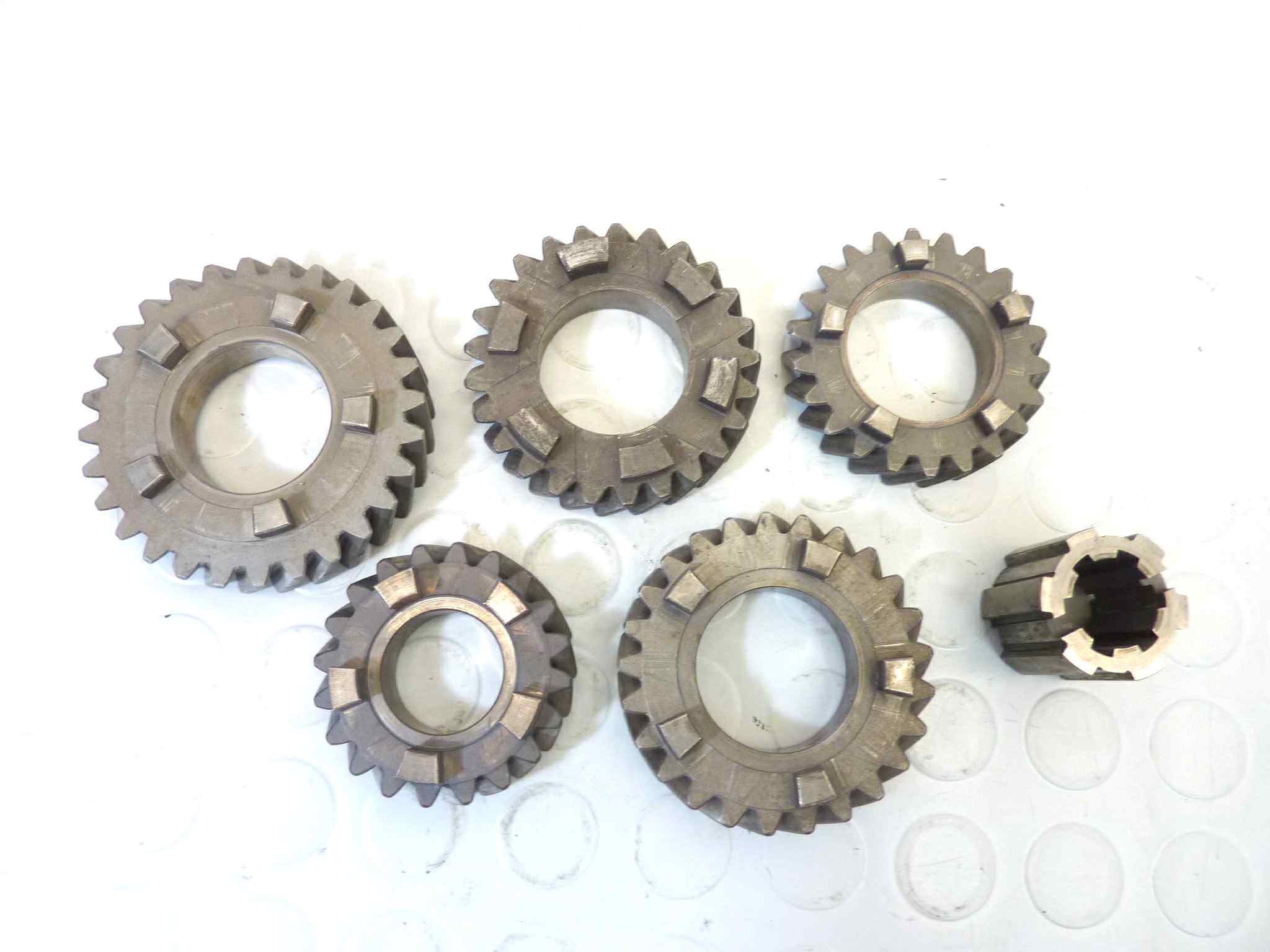 Ingranaggi albero secondario Guzzi California 1000 1100 T5 850 NUOVO fondo di magazzino, LEGGI DESCRIZIONE - immagine 9