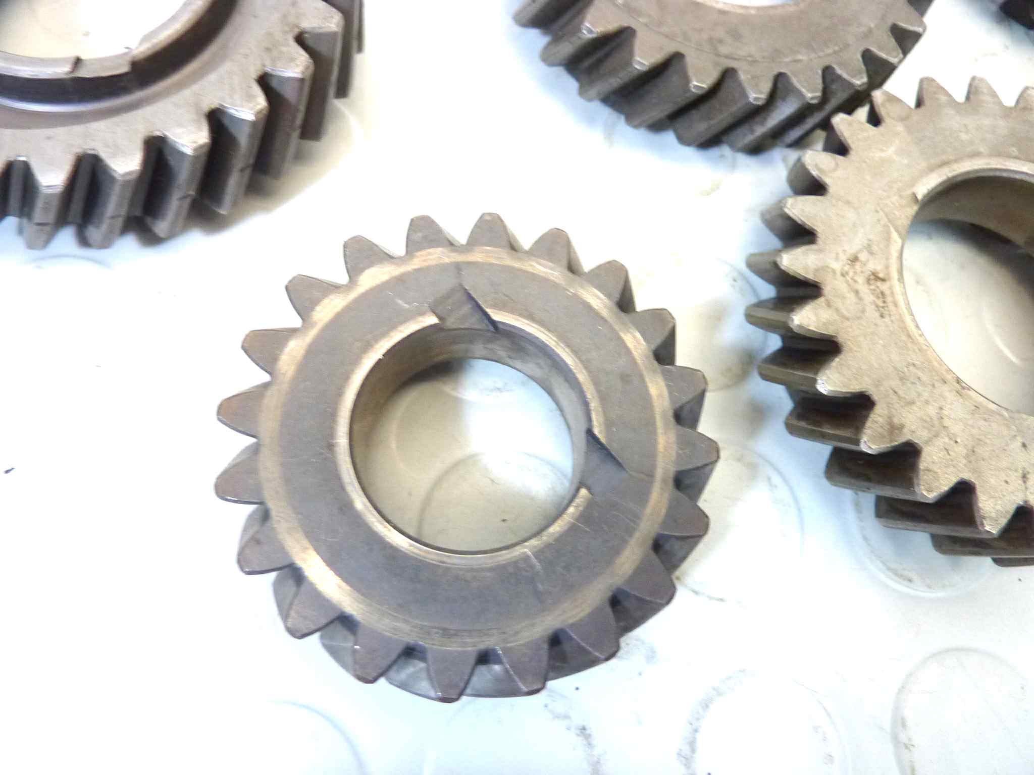 Ingranaggi albero secondario Guzzi California 1000 1100 T5 850 NUOVO fondo di magazzino, LEGGI DESCRIZIONE - immagine 13