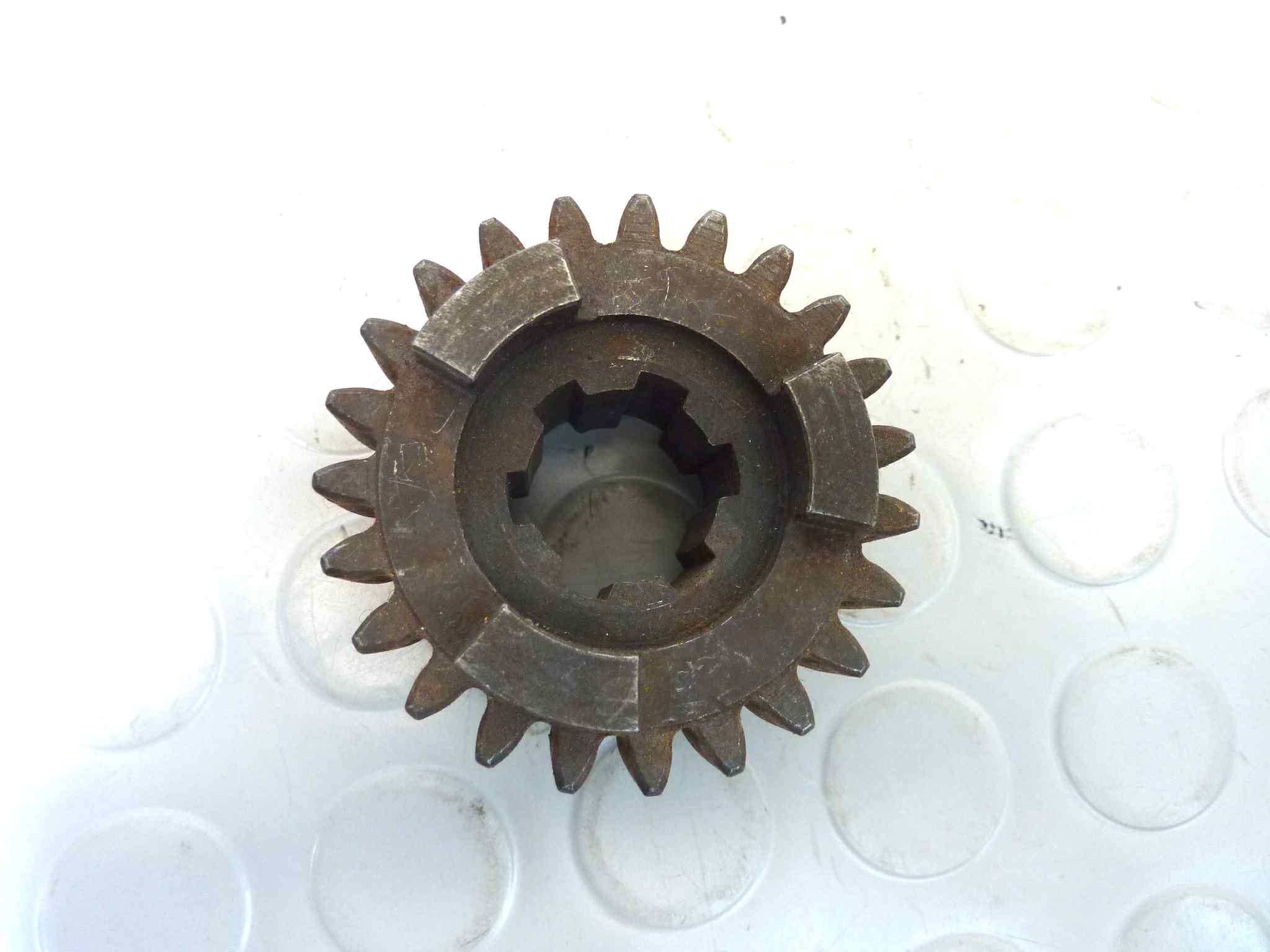 Ingranaggio terza marcia Guzzi V35 V50 23 denti cambio cod 19214800 NUOVO fondo di magazzino, LEGGI DESCRIZIONE - immagine 3
