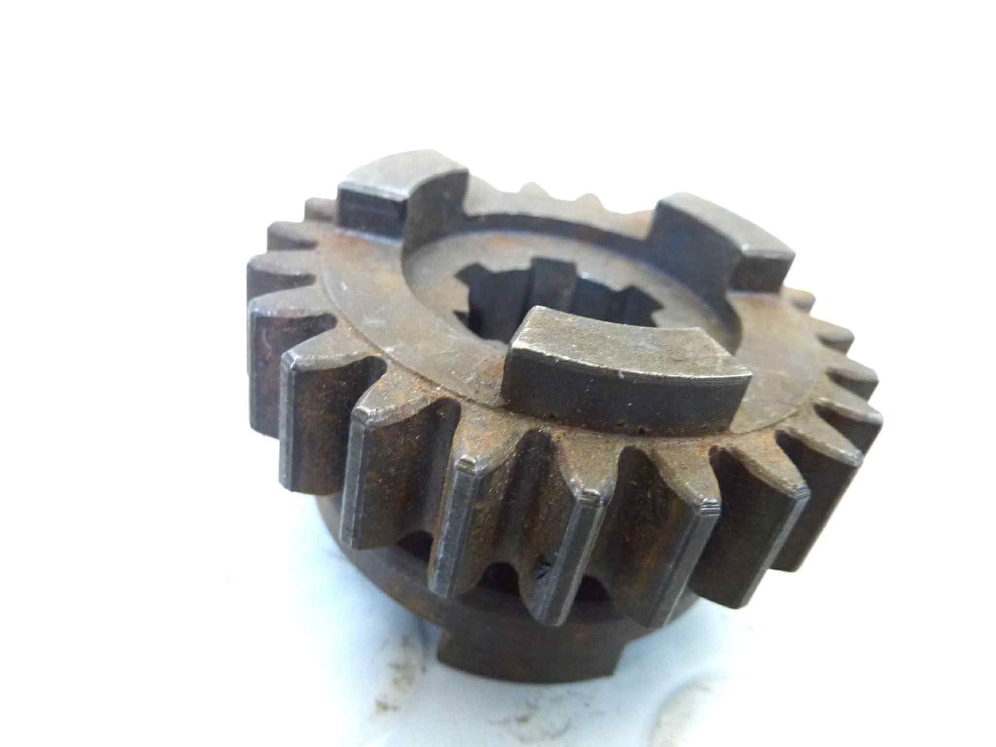 Ingranaggio terza marcia Guzzi V35 V50 23 denti cambio cod 19214800 NUOVO fondo di magazzino, LEGGI DESCRIZIONE - immagine 4