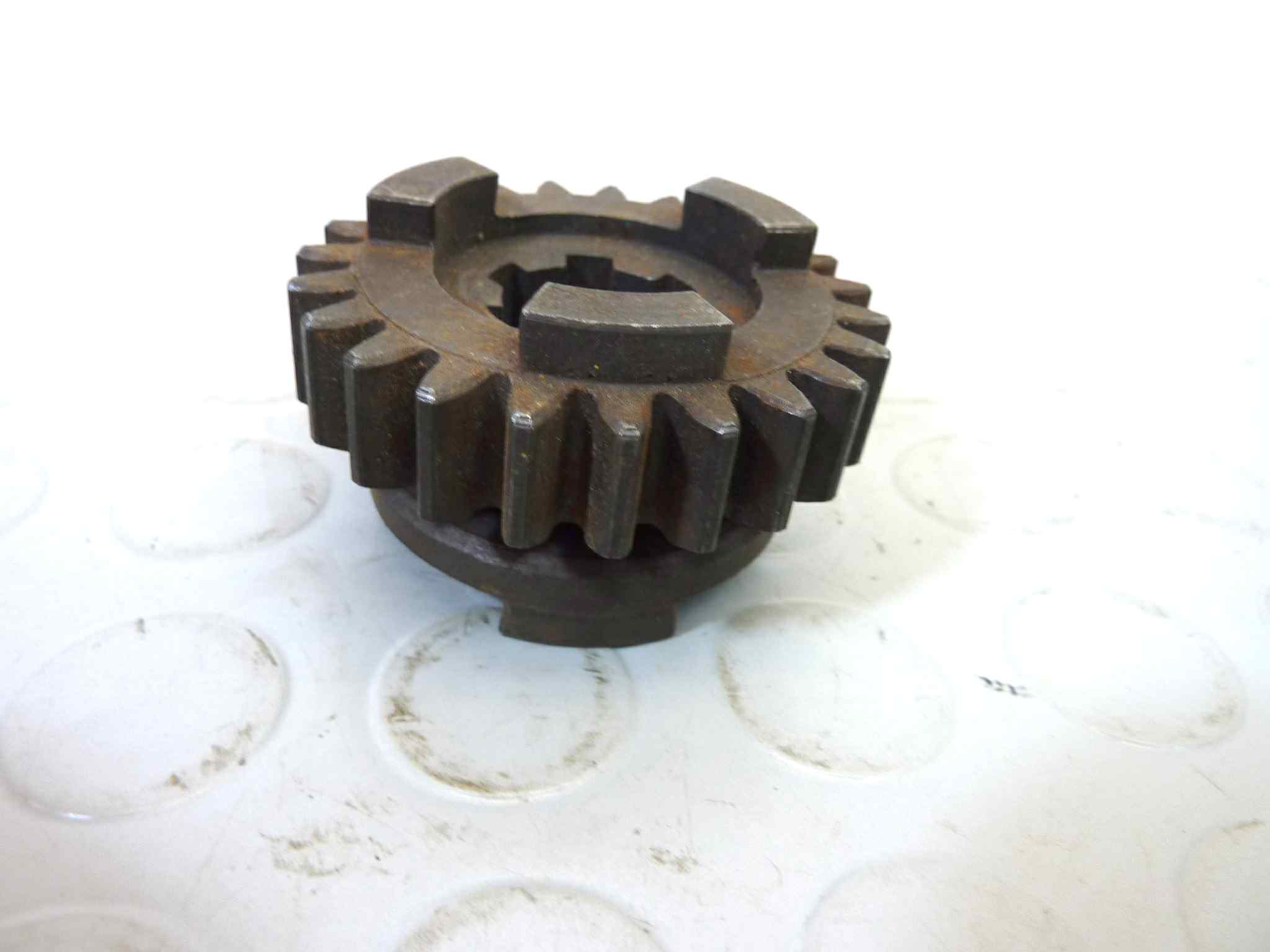 Ingranaggio terza marcia Guzzi V35 V50 23 denti cambio cod 19214800 NUOVO fondo di magazzino, LEGGI DESCRIZIONE - immagine 5
