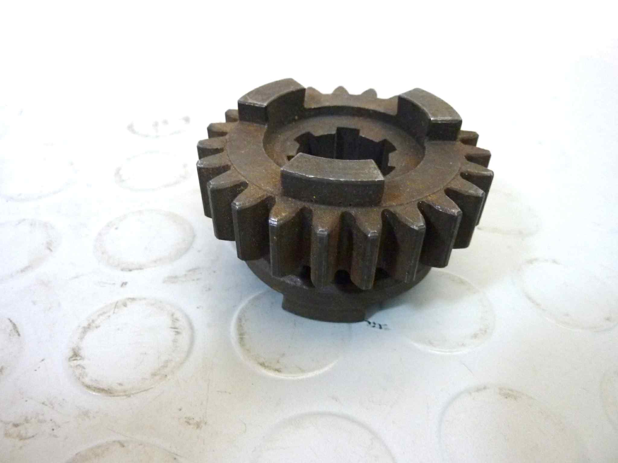 Ingranaggio terza marcia Guzzi V35 V50 23 denti cambio cod 19214800 NUOVO fondo di magazzino, LEGGI DESCRIZIONE - immagine 6