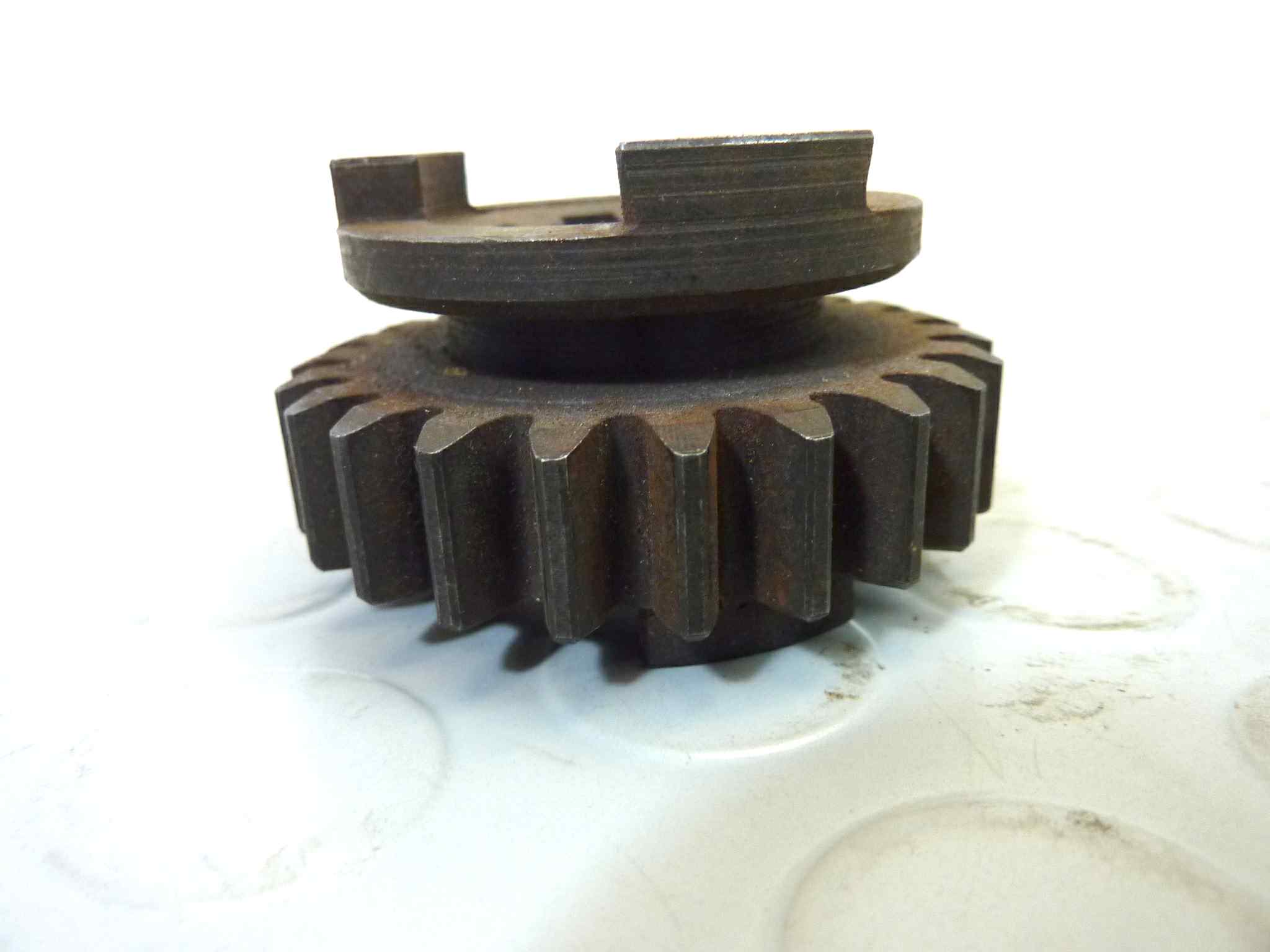 Ingranaggio terza marcia Guzzi V35 V50 23 denti cambio cod 19214800 NUOVO fondo di magazzino, LEGGI DESCRIZIONE - immagine 8