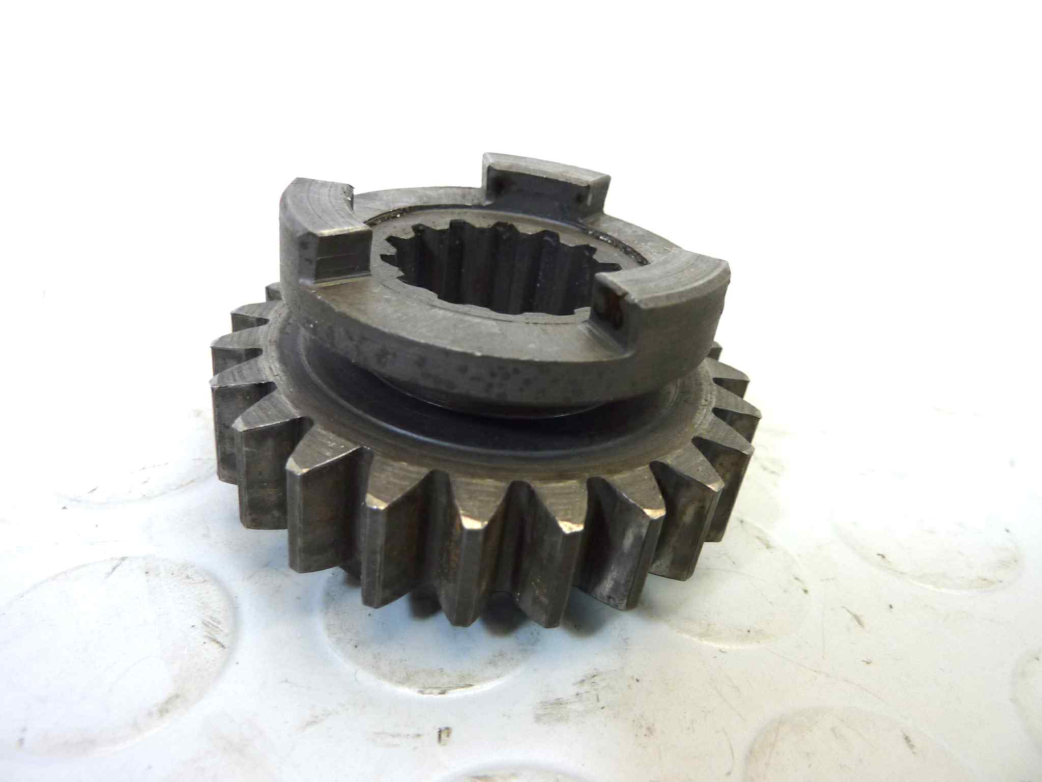 Ingranaggio terza marcia Guzzi 65GT XPA Nevada NTX SP750 Strada Targa V65 Florida V75 PA V35 V50 PA cambio NUOVO fondo di magazzino, LEGGI DESCRIZIONE - immagine 4