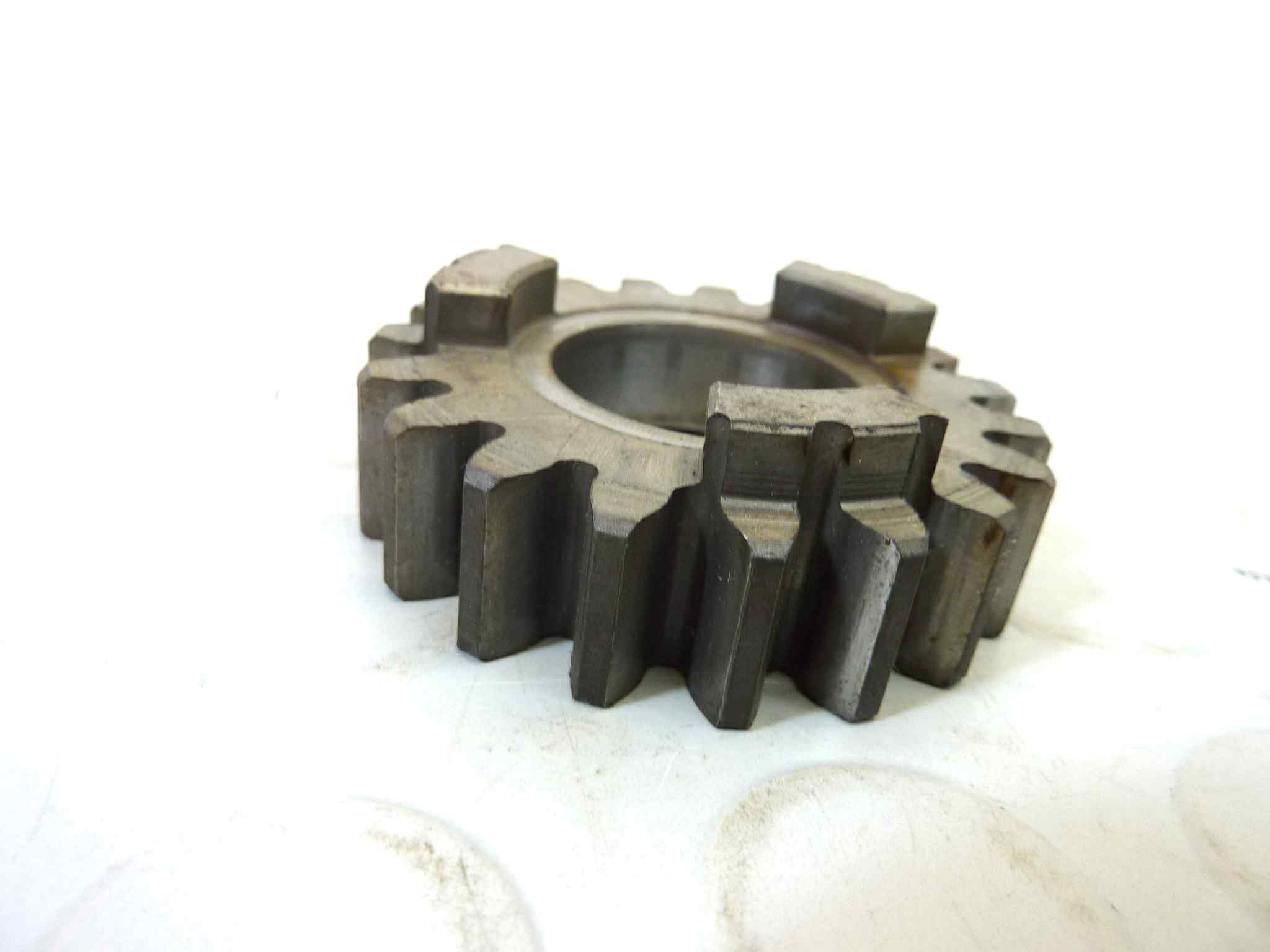 Ingranaggio quarta marcia Guzzi 65GT XPA Nevada NTX SP750 Strada Targa V65 Florida V75 PA V35 V50 PA cambio cod 19215161 19 denti NUOVO fondo di magazzino, LEGGI DESCRIZIONE - immagine 2