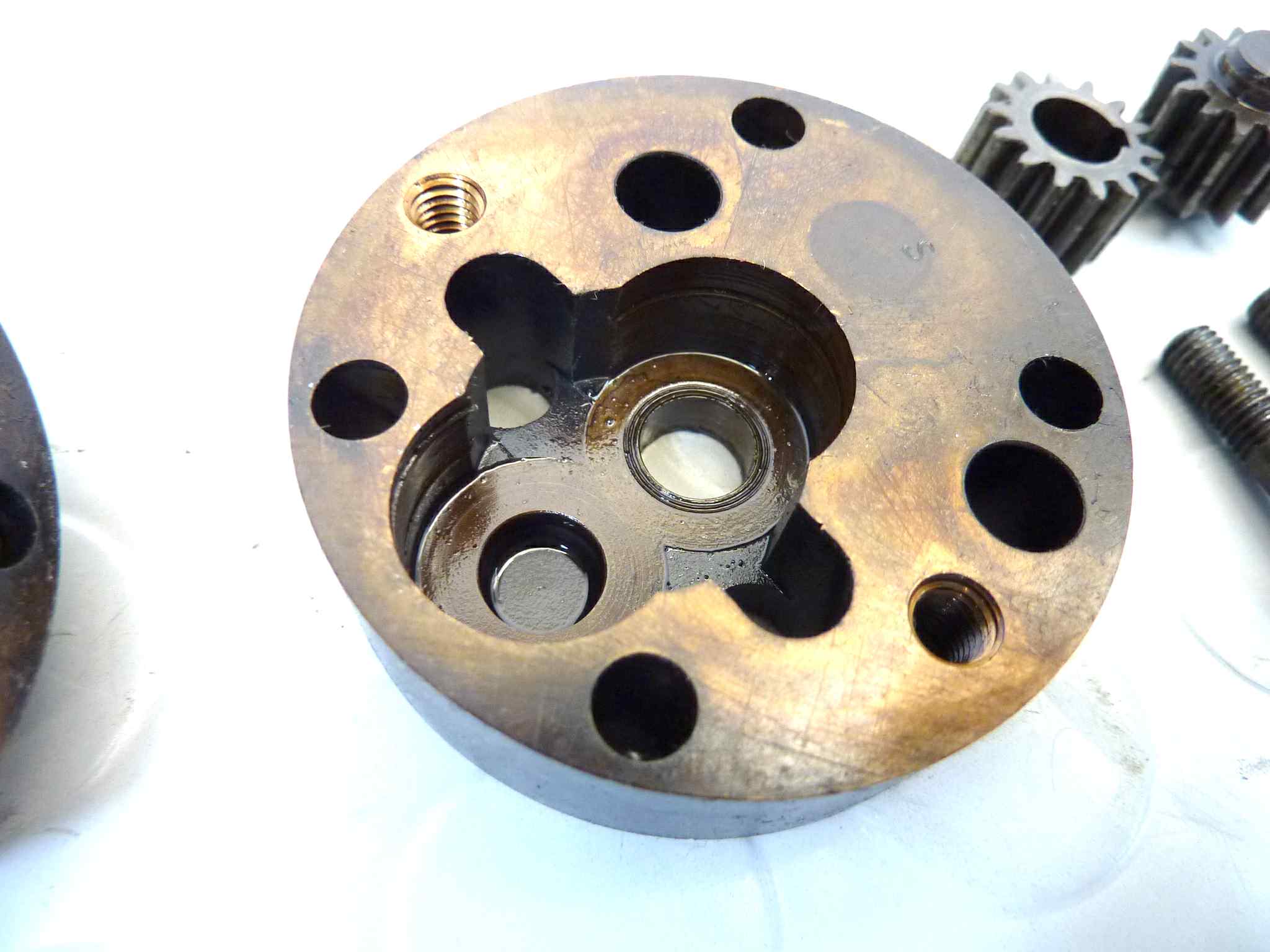 Pompa olio Moto Guzzi Galletto 160 come da foto - immagine 8
