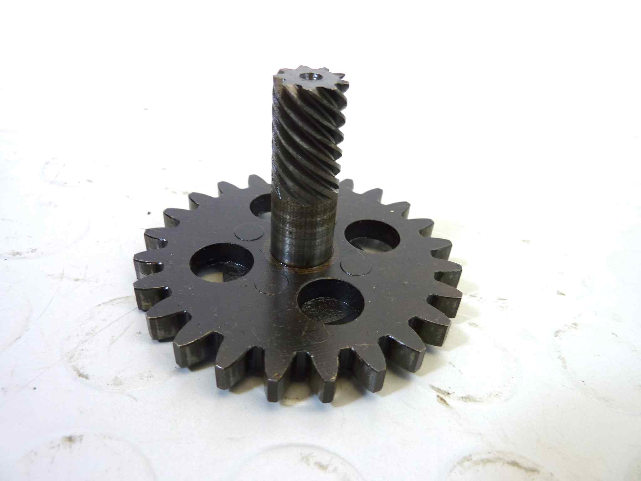 Ingranaggio Pompa Olio Per Moto Guzzi Galletto 192 cc - immagine 2