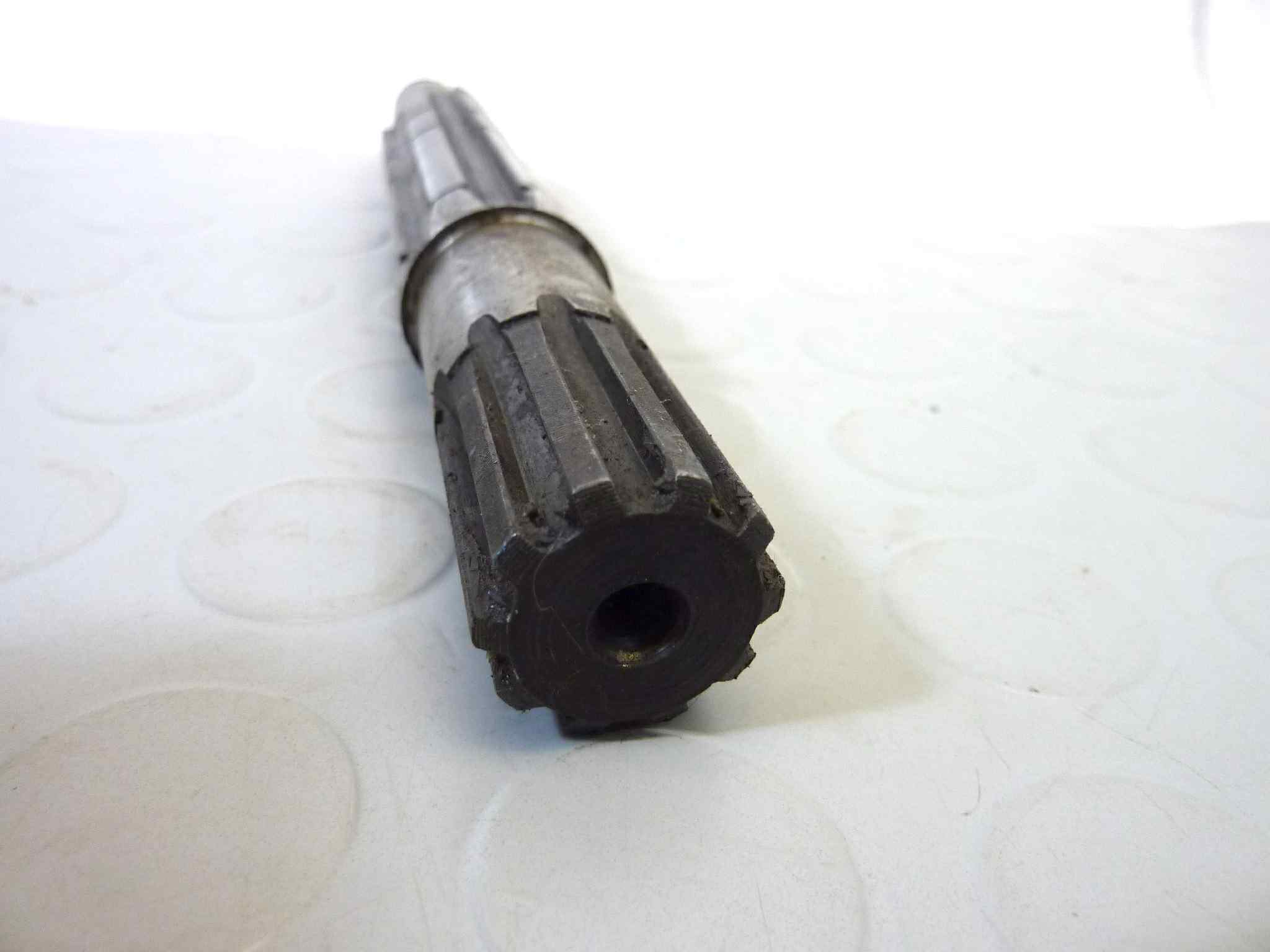 Albero secondario Guzzi V35 V50 prima seria cod 19213600 NUOVO fondo di magazzino, LEGGI DESCRIZIONE - immagine 8