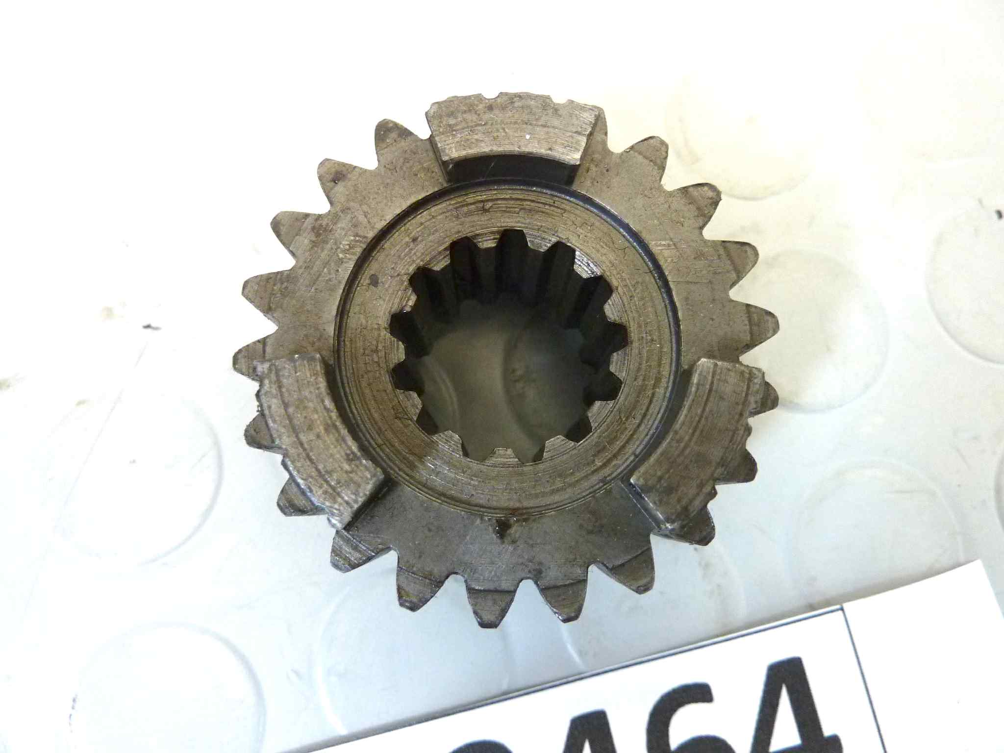 Ingranaggio quarta marcia V35 Custom PA Florida II serie V50 III serie 22 denti cambio cod 19211820 NUOVO fondo di magazzino, LEGGI DESCRIZIONE - immagine 3
