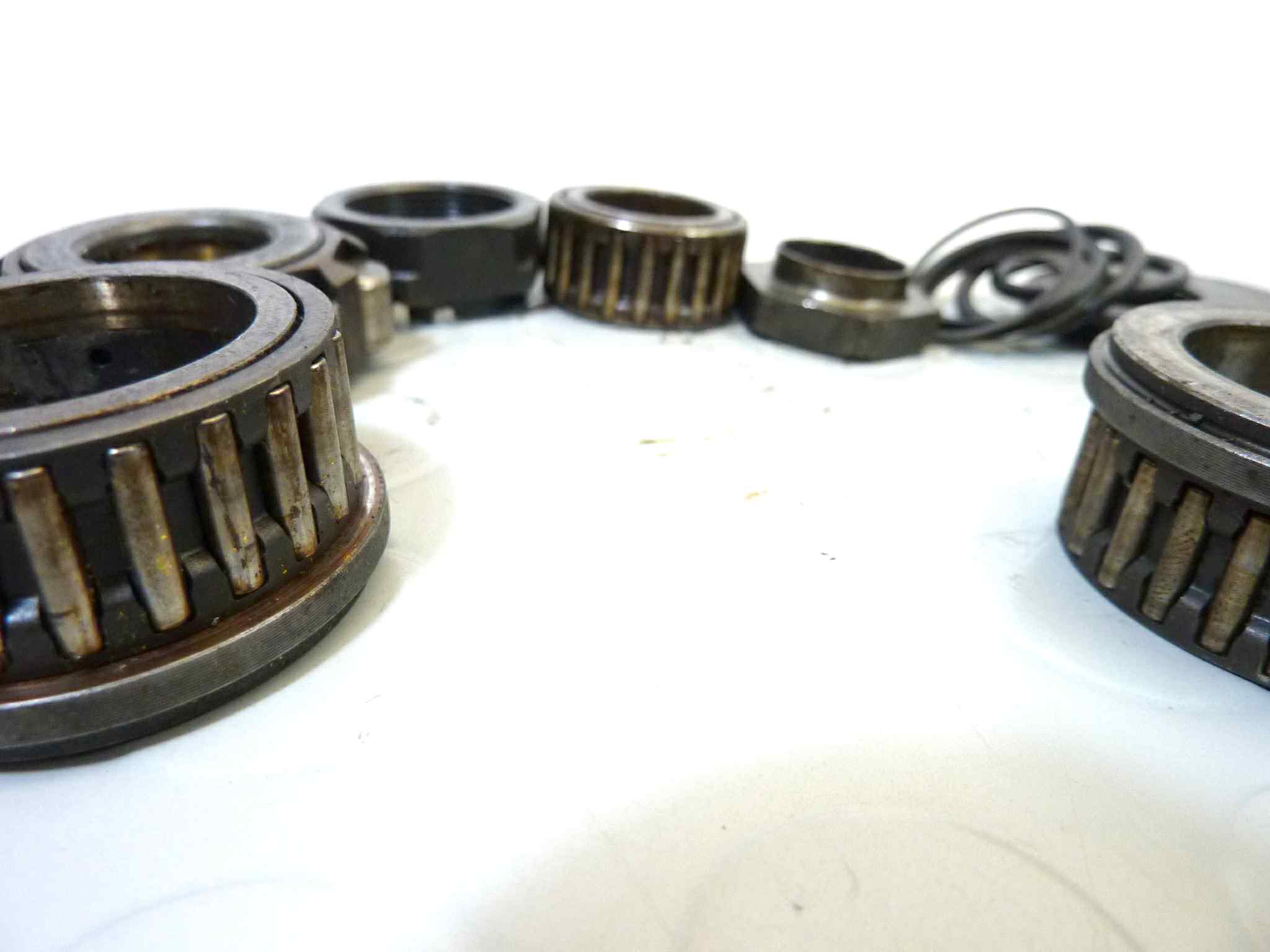 Cuscinetti albero cambio Moto Guzzi California 1100 come da foto - immagine 10