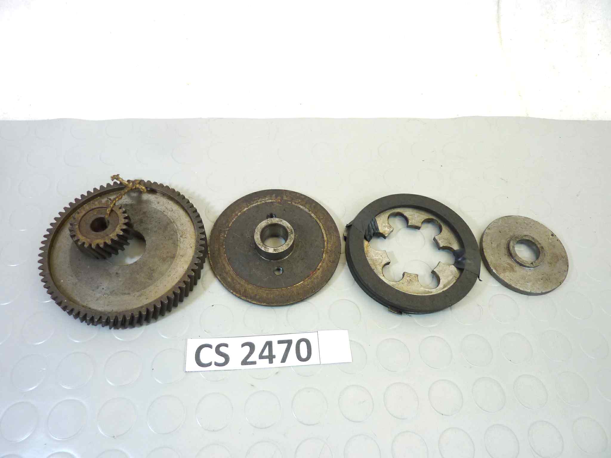 Frizione Moto Guzzi Guzzino 65 A dischi e ingranaggi trasmissione