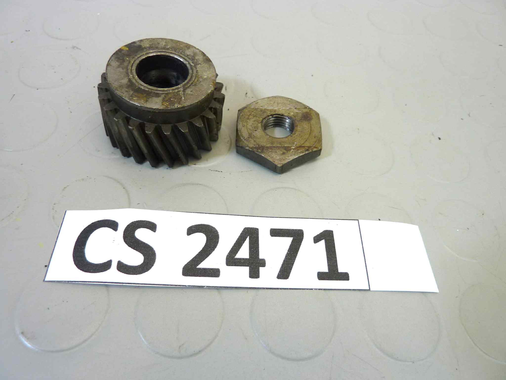 Ingranaggio albero motore Guzzi Cardellino 83 pignone elastico NUOVO fondo di magazzino, LEGGI DESCRIZIONE