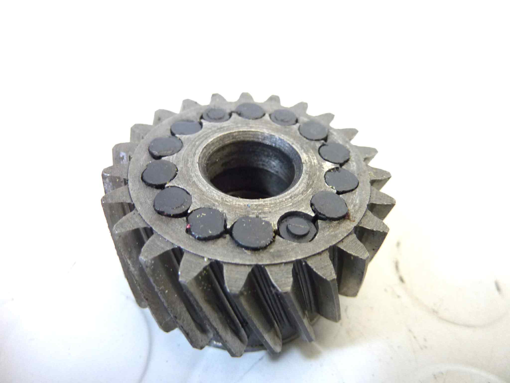 Ingranaggio albero motore Guzzi Cardellino 83 pignone elastico NUOVO fondo di magazzino, LEGGI DESCRIZIONE - immagine 9