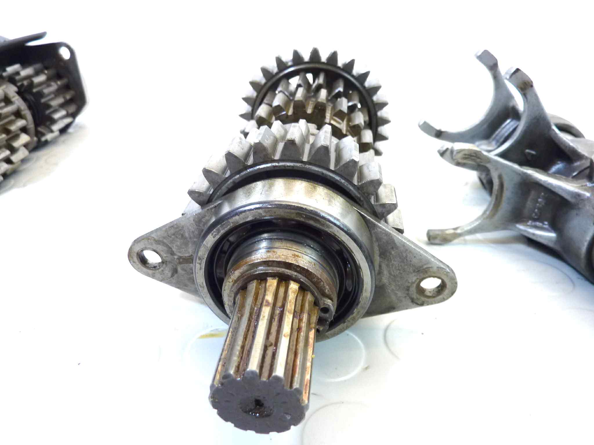 Cambio completo Guzzi V65 Florida con ingranaggio quarta marcia da sostituire - immagine 7