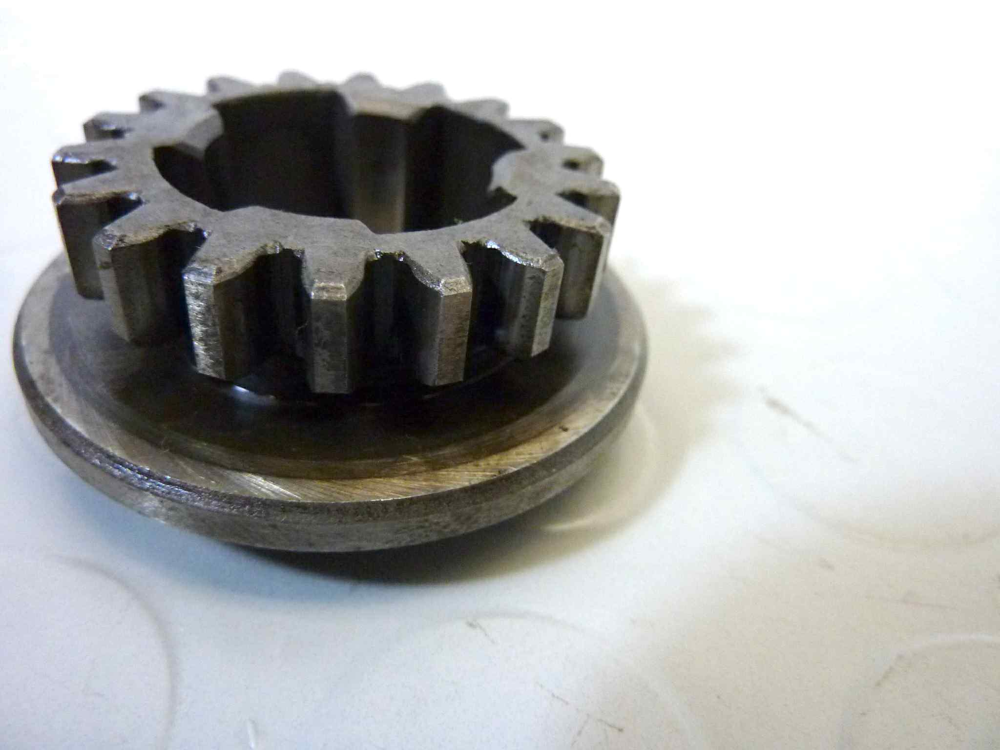 Ingranaggio scorrevole albero secondario Moto Guzzi Zigolo - immagine 6