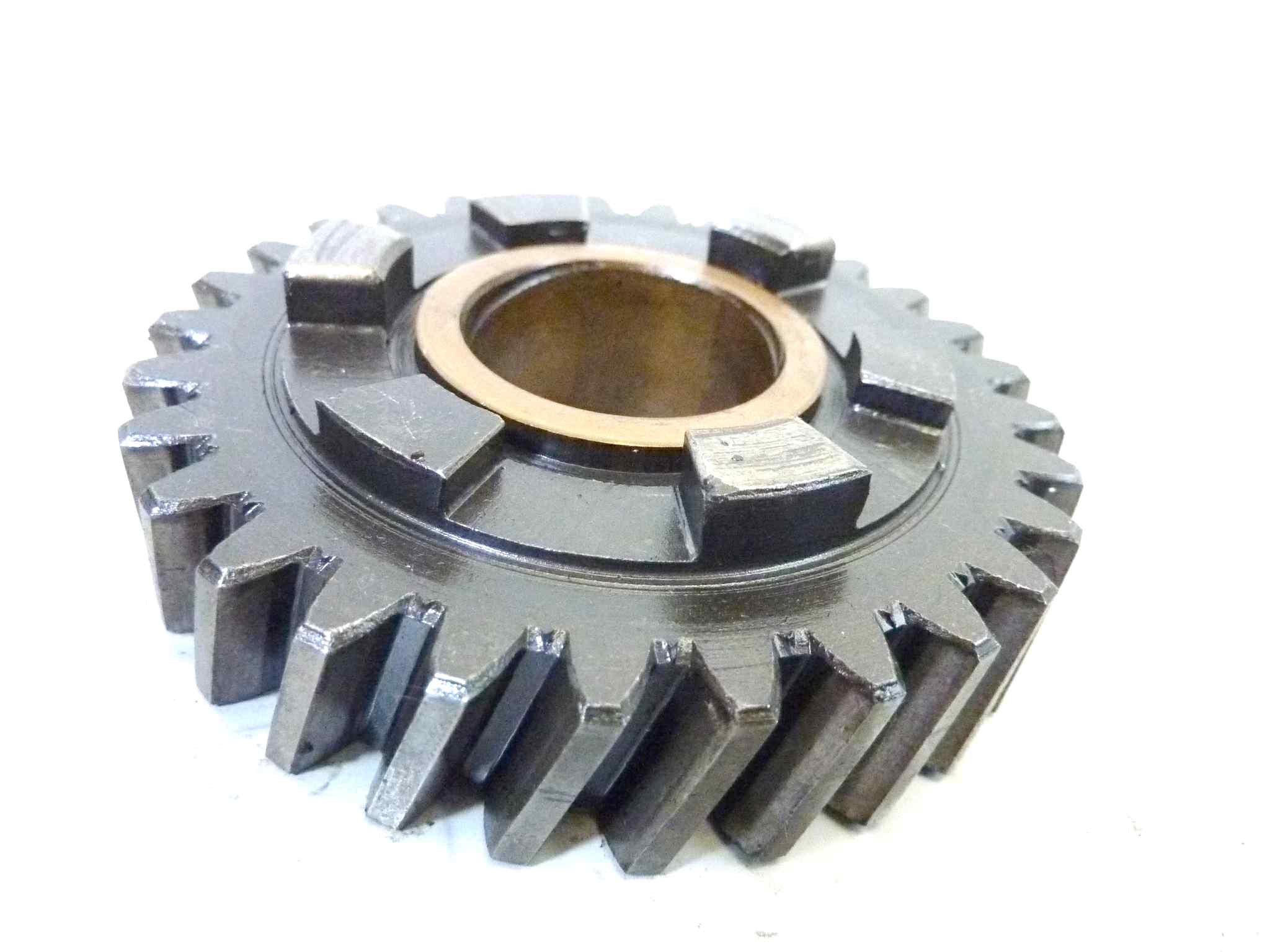 Ingranaggio prima marcia Moto Guzzi V7 700 cod 12214002 - immagine 5