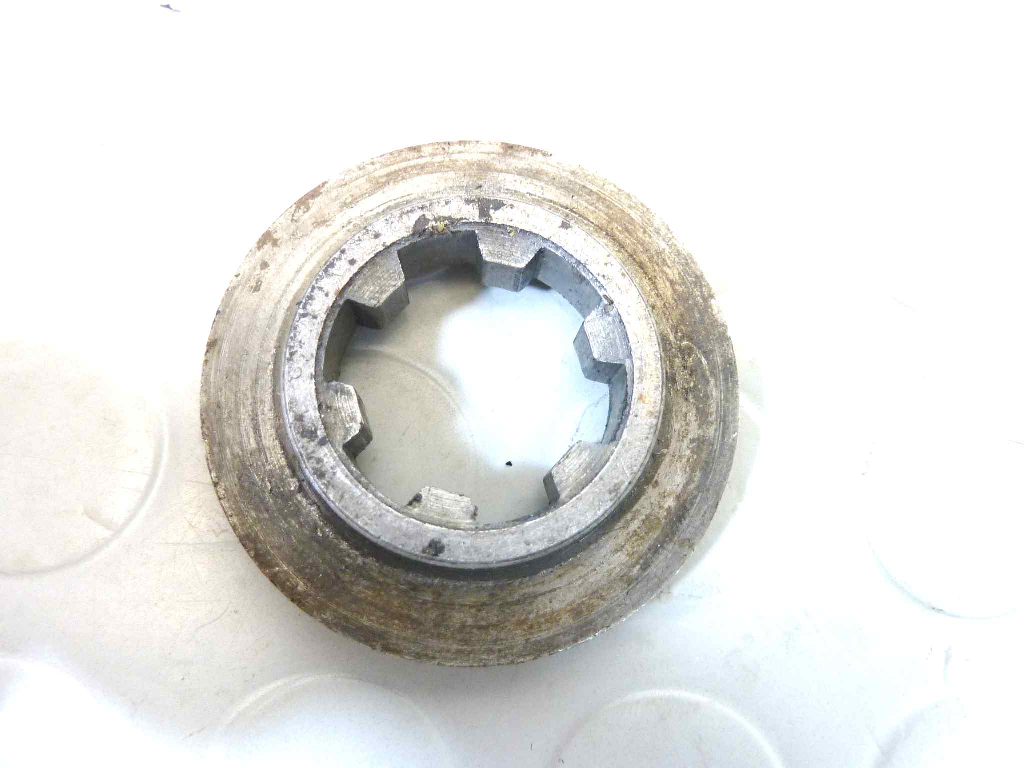Piattello parastrappi albero frizione Moto Guzzi V7 700 - immagine 5