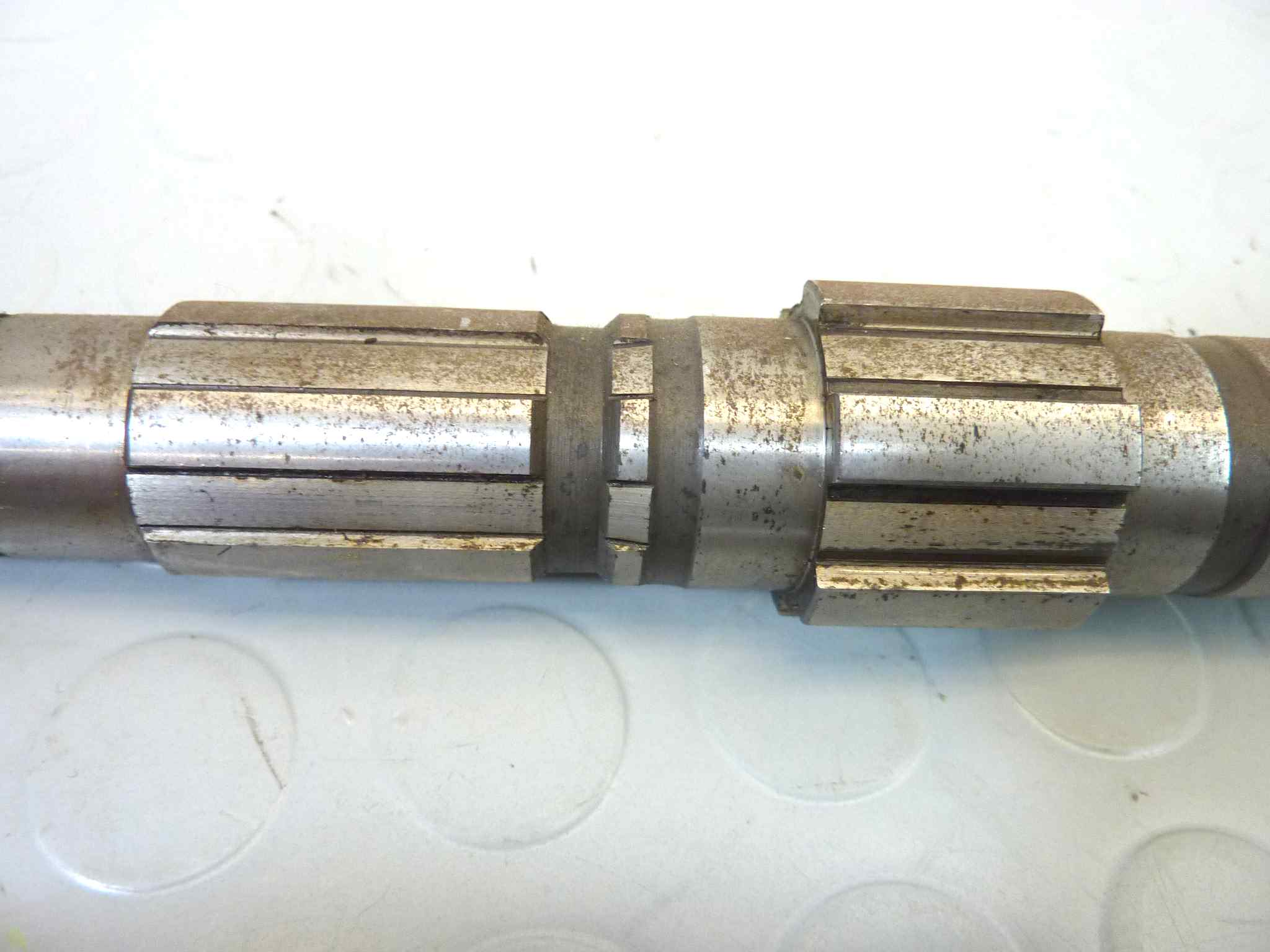 Albero secondario cambio Guzzi California 1000 1100 G5 Quota le Mans 850 1000 SP strada V10 T3 T4 T5 cod 14213612 NUOVO fondo di magazzino, LEGGI DESCRIZIONE - immagine 4