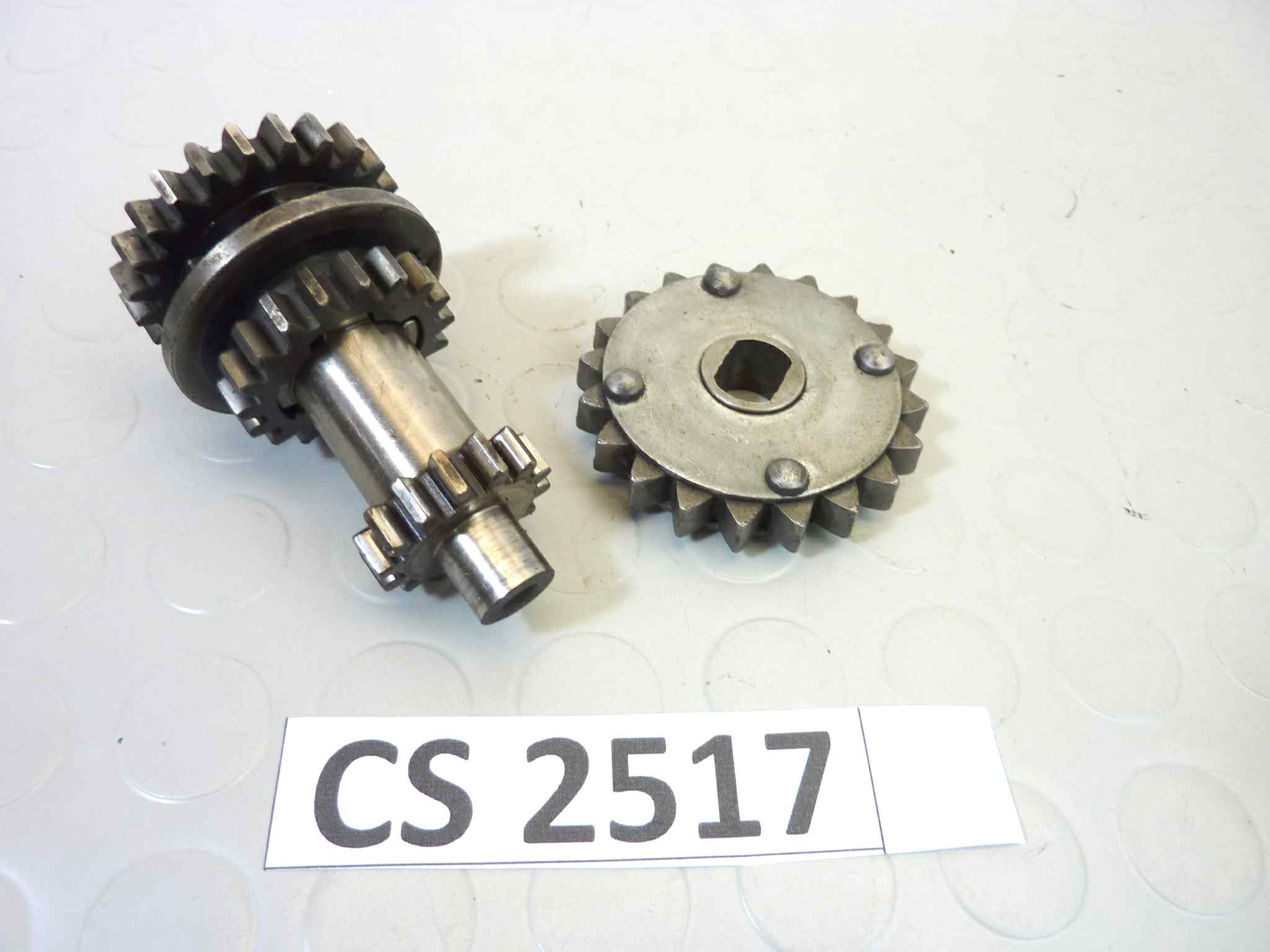 Ingranaggio albero secondario e ing libero avviamento Guzzi Zigolo 98 II serie dal 1958