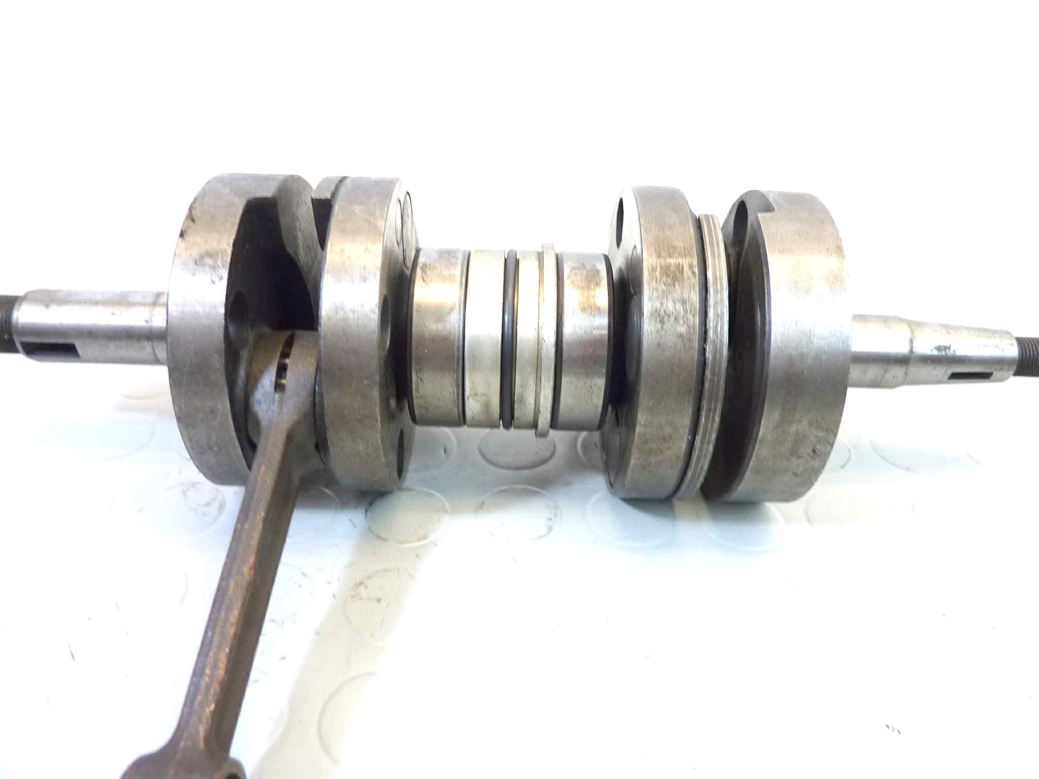 Albero motore con bielle Benelli Guzzi MotoBi 125 250 2C - immagine 7