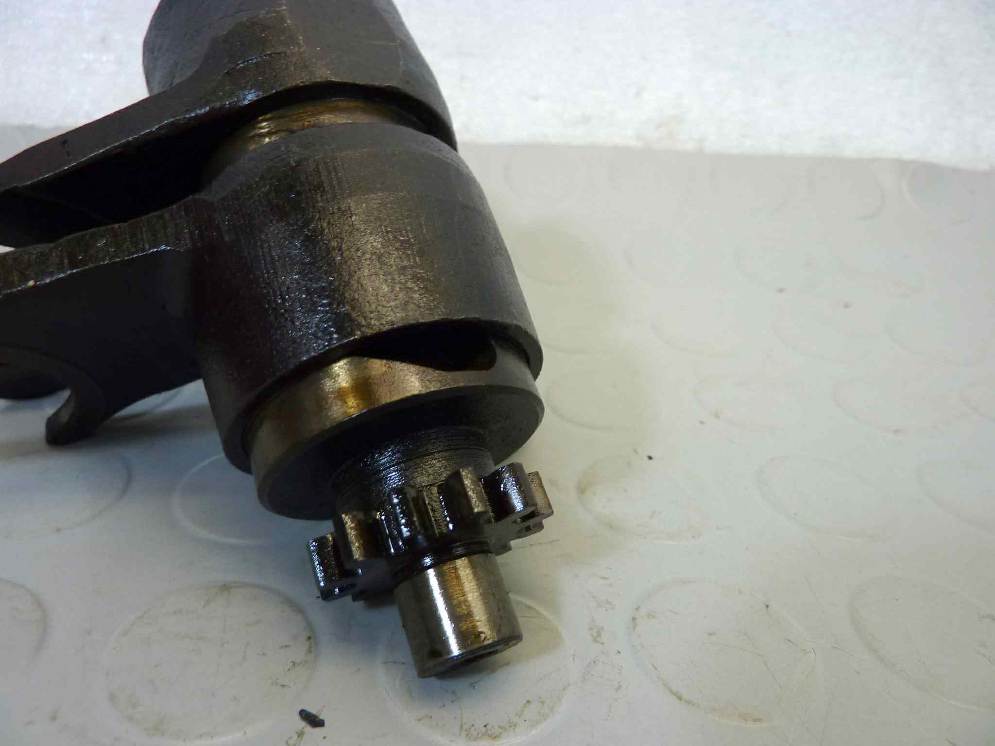 Tamburo scanalato con forcellini Moto Guzzi Galletto 192 - immagine 7