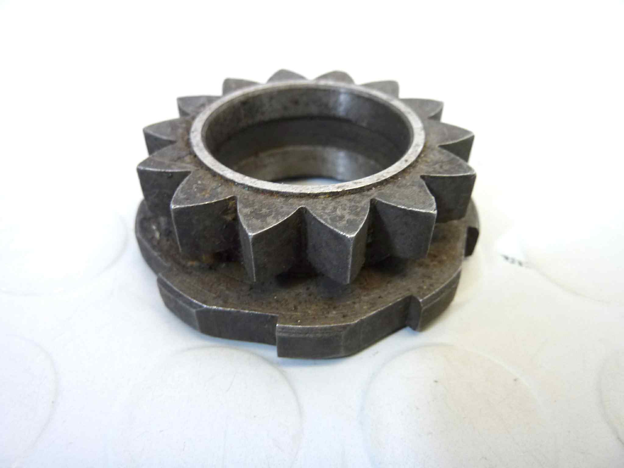 Ingranaggio messa in moto Guzzi Zigolo 110 14 denti NUOVO fondo di magazzino, LEGGI DESCRIZIONE - immagine 2