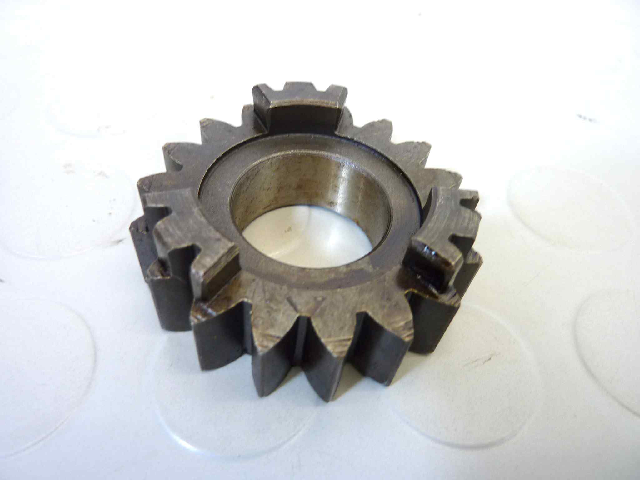 Ingranaggio terza marcia Guzzi V35 V50 18 denti cod 19211400 cambio NUOVO fondo di magazzino, LEGGI DESCRIZIONE - immagine 3