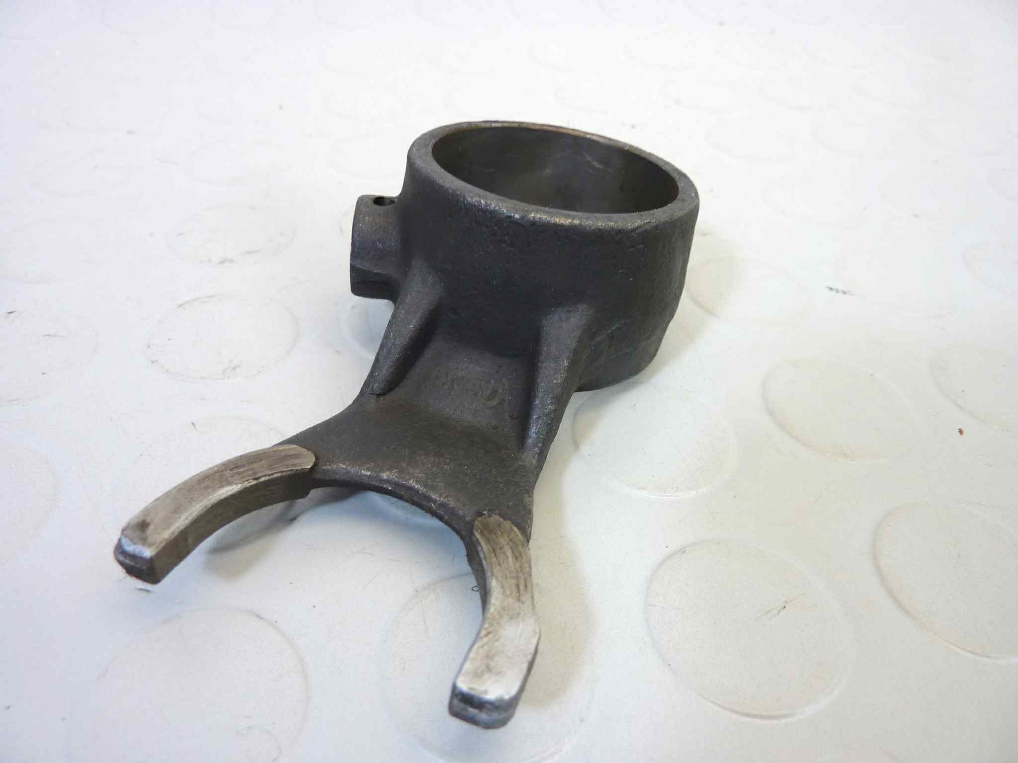 Forchetta selettore cambio Guzzi 65GT XPA Nevada NTX SP750 Strada Targa V65 Florida V75 PA V35 V50 cod 19231020 - immagine 4