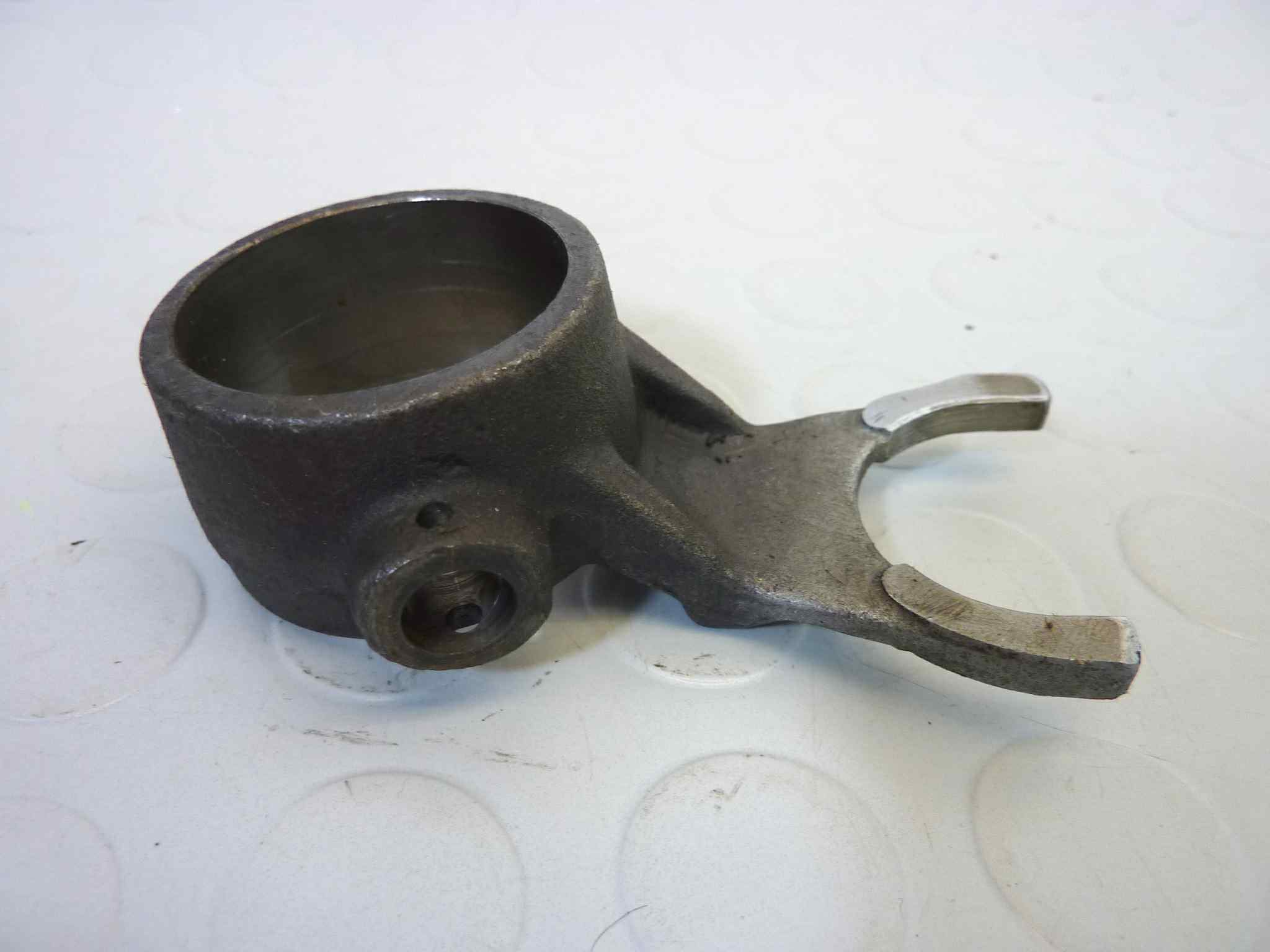 Forchetta selettore cambio Guzzi 65GT XPA Nevada NTX SP750 Strada Targa V65 Florida V75 PA V35 V50 cod 19231020 - immagine 2