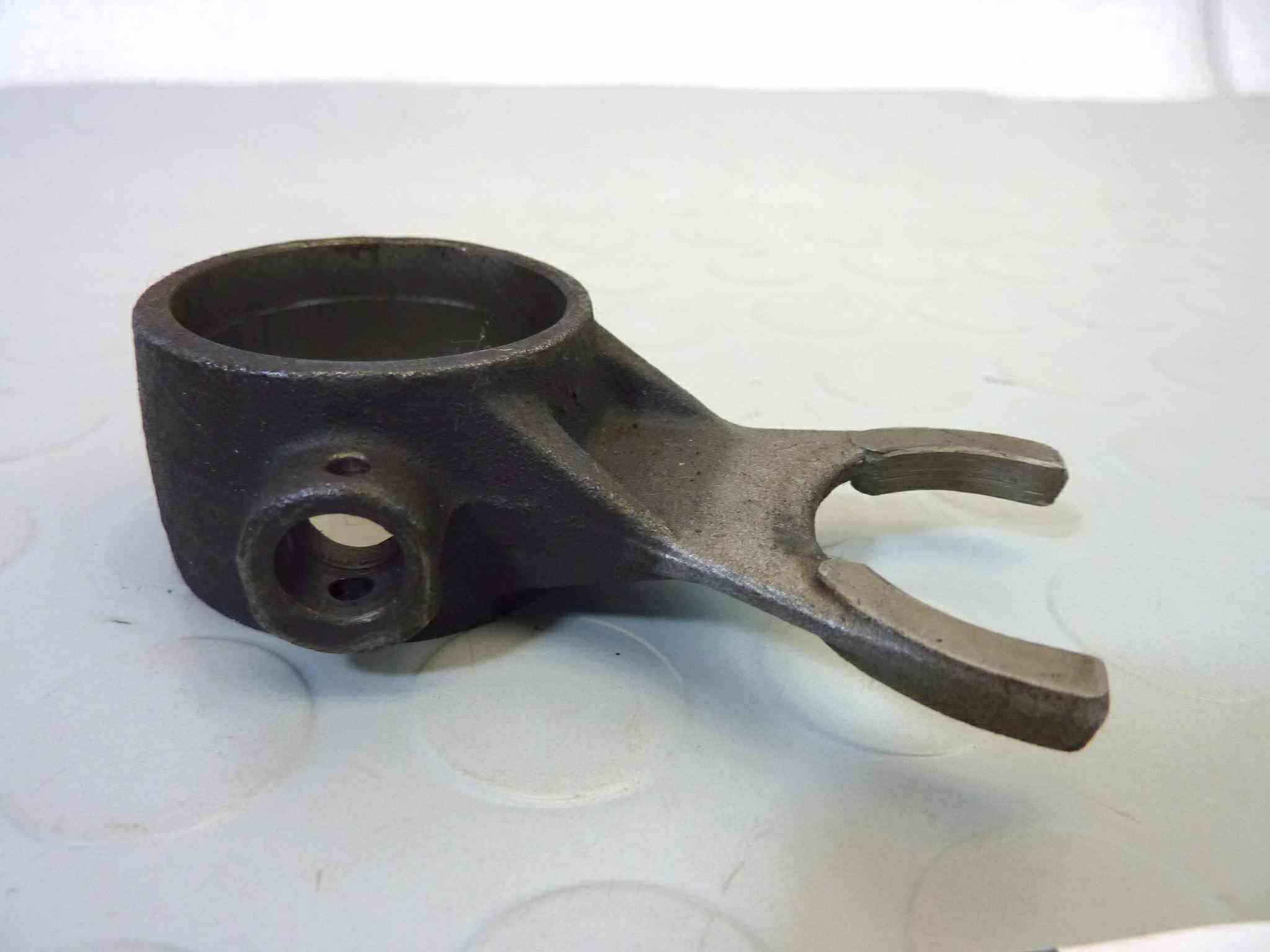 Forchetta selettore cambio Guzzi 65GT XPA Nevada NTX SP750 Strada Targa V65 Florida V75 PA V35 V50 cod 19231220 - immagine 2