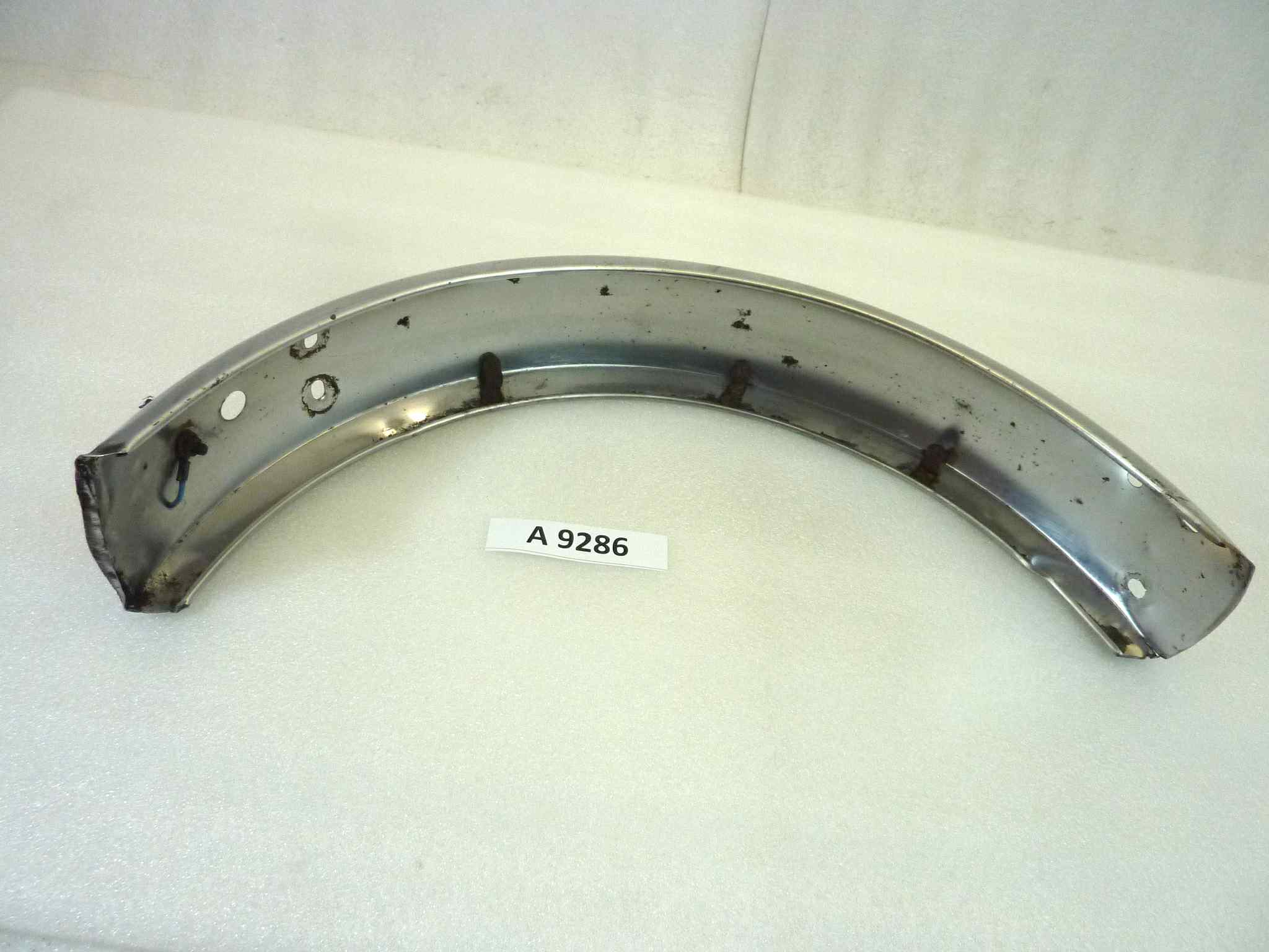 Parafango posteriore ciclomotore mini bike Benelli Cimatti Guzzi vari modelli epoca lungh al piano cm 47 - altezza al piano cm 19 - largh max 8,5 cm - immagine 3