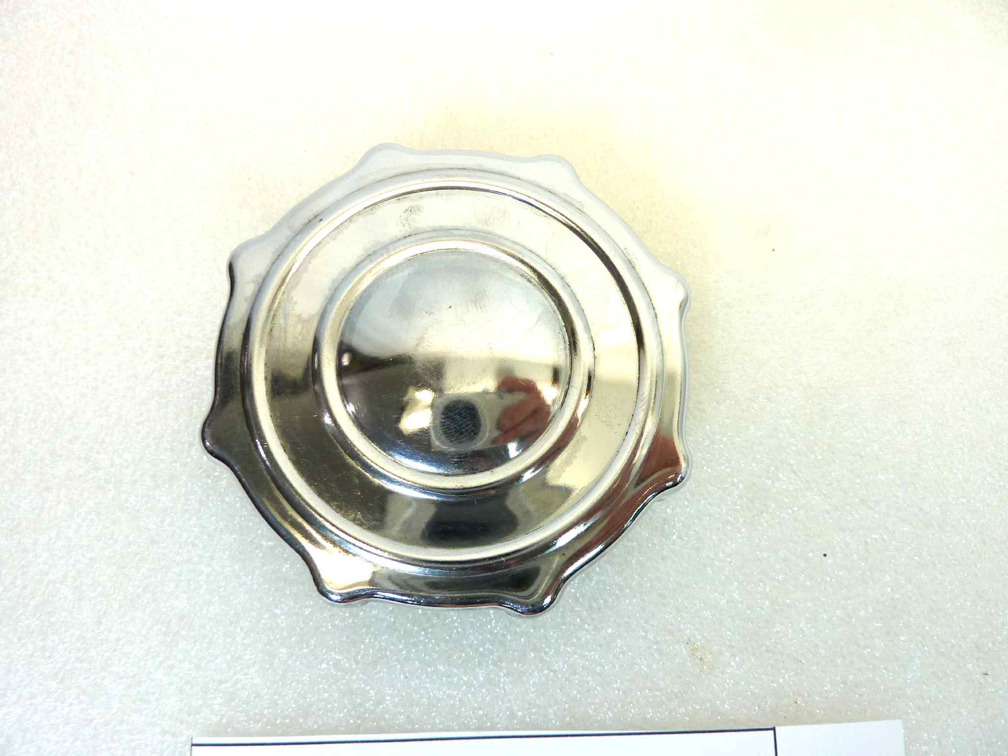 Tappo benzina serbatoio Guzzi V35 V50 V65 850 1000 - immagine 2