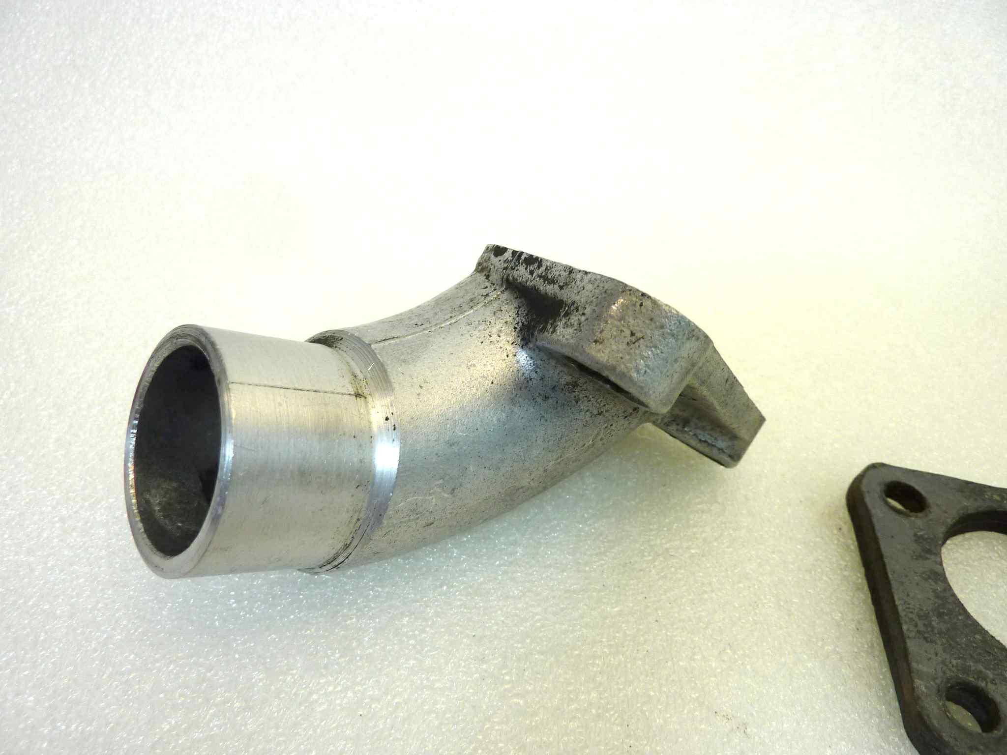 Collettore aspirazione Guzzi Nuovo Falcone cod 10115000 con guarnizione cod 10115500 - immagine 4