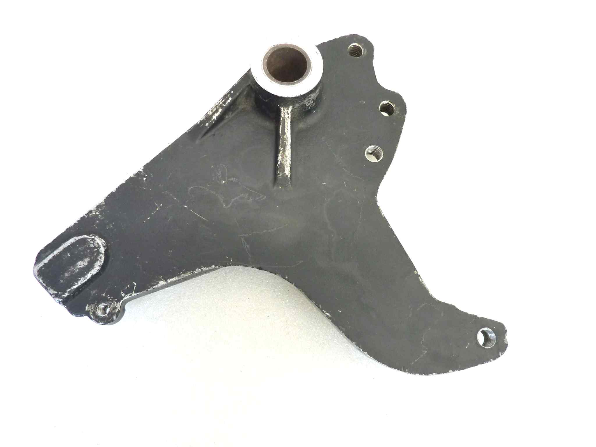Piastra pinza freno posteriore Guzzi T3 T4 T5 PA 850 SP1000 Gt 1000 Le Mans 3 Calidornia 2 staffa cod 18635860 - immagine 2