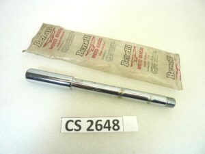 Perno ruota anteriore Guzzi V35 V50 V65 3 Custom Florida cod 62614120 NUOVO fondo di magazzino, LEGGI DESCRIZIONE