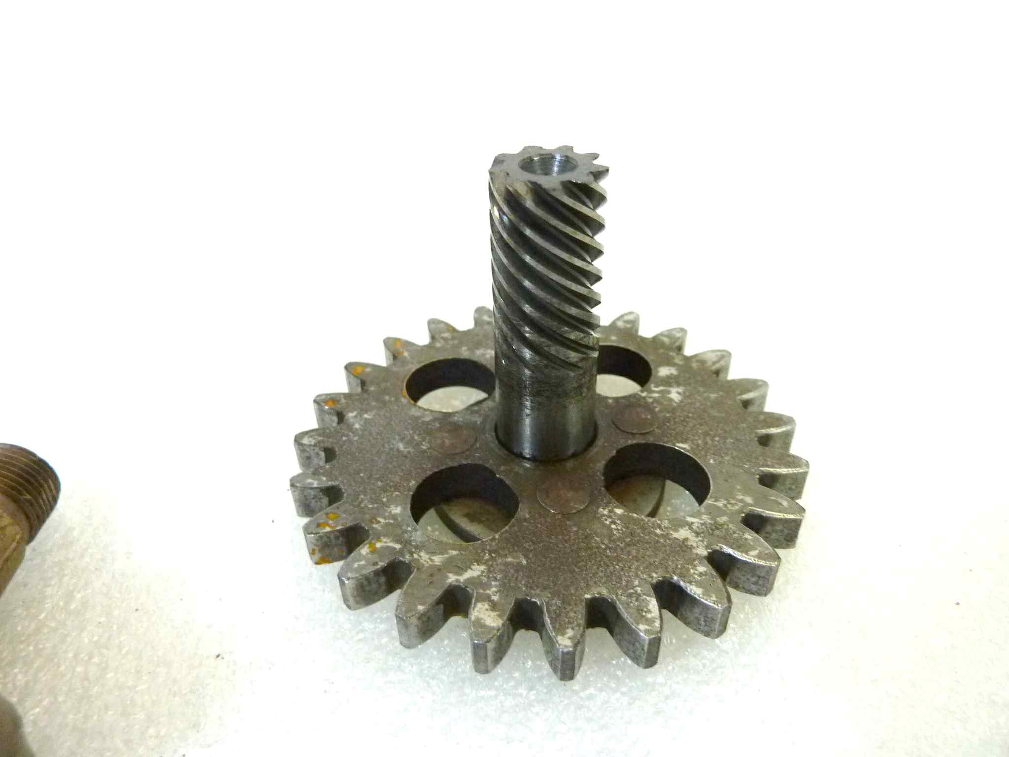 Rinvio contagiri Moto Guzzi Galletto 192 con ingranaggio 24 denti NUOVO fondo di magazzino, LEGGI DESCRIZIONE - immagine 2