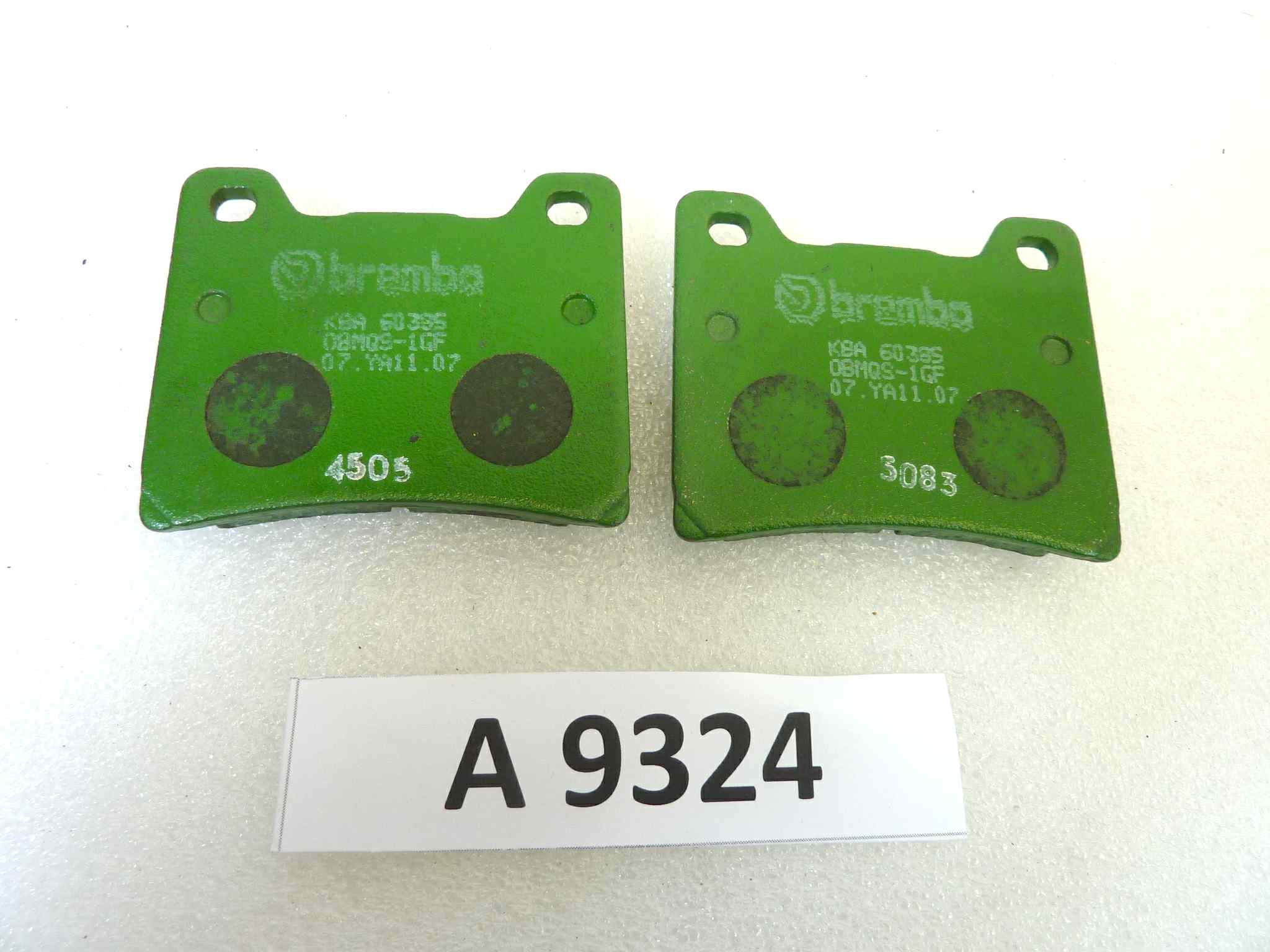 Pastiglie freno Brembo KBA 60385 OBMQS 1GF 07 YA11 07 30804505 NUOVO fondo di magazzino, LEGGI DESCRIZIONE