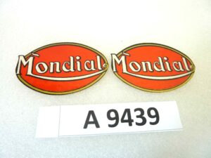 Coppia adesivi Mondial logo 75 x 50 mm originale no replica NUOVO fondo di magazzino, LEGGI DESCRIZIONE
