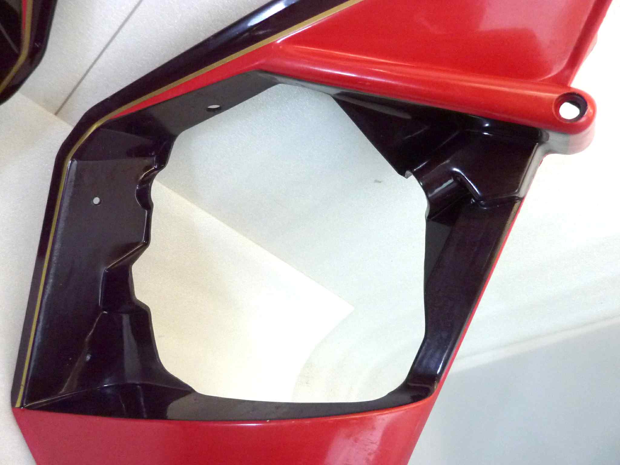 Coppia carene laterali Guzzi SP1000 Le Mans 2 cod sx 17570464 dx 17570364 - immagine 6