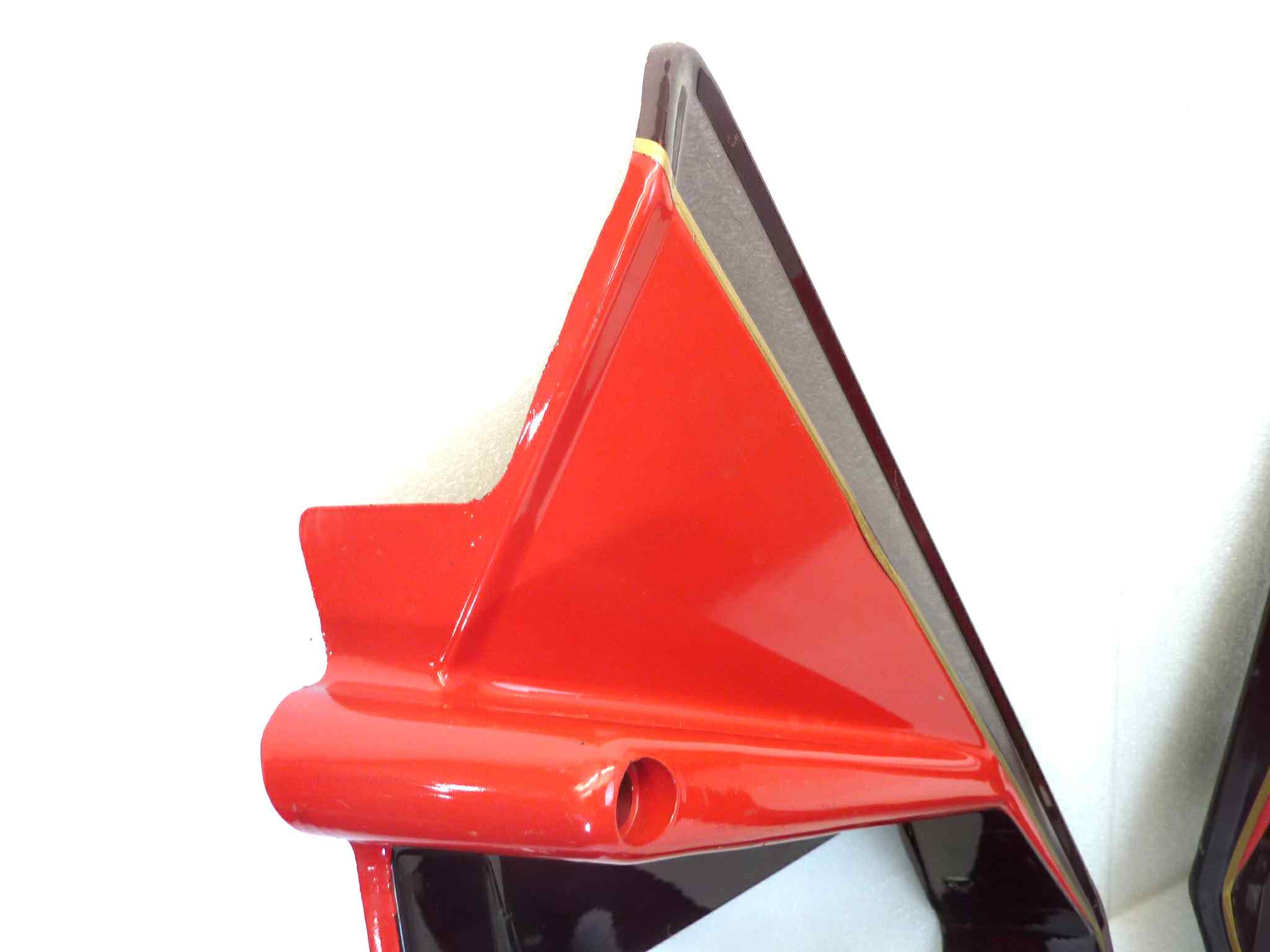 Coppia carene laterali Guzzi SP1000 Le Mans 2 cod sx 17570464 dx 17570364 - immagine 8